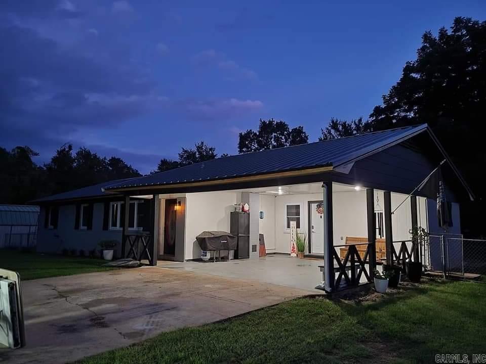 1139  Crescent Drive  Mena, AR