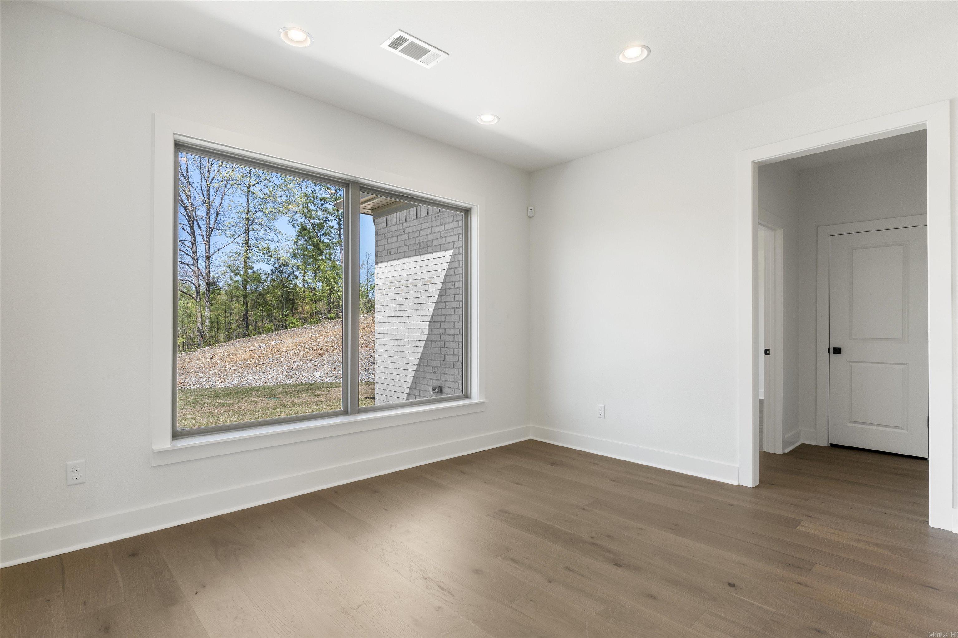 653  Glenwood Springs  Little Rock, AR