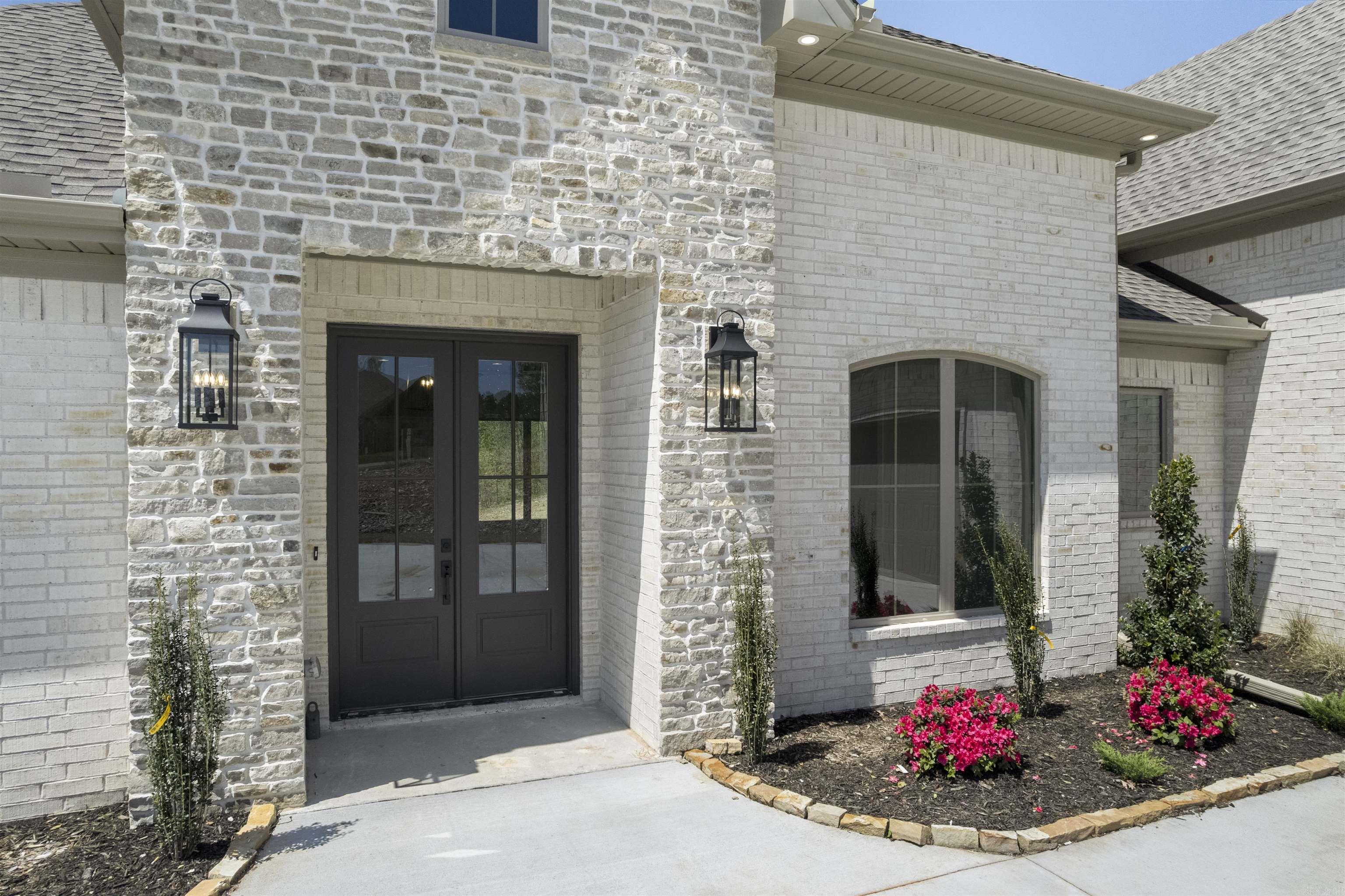 653  Glenwood Springs  Little Rock, AR