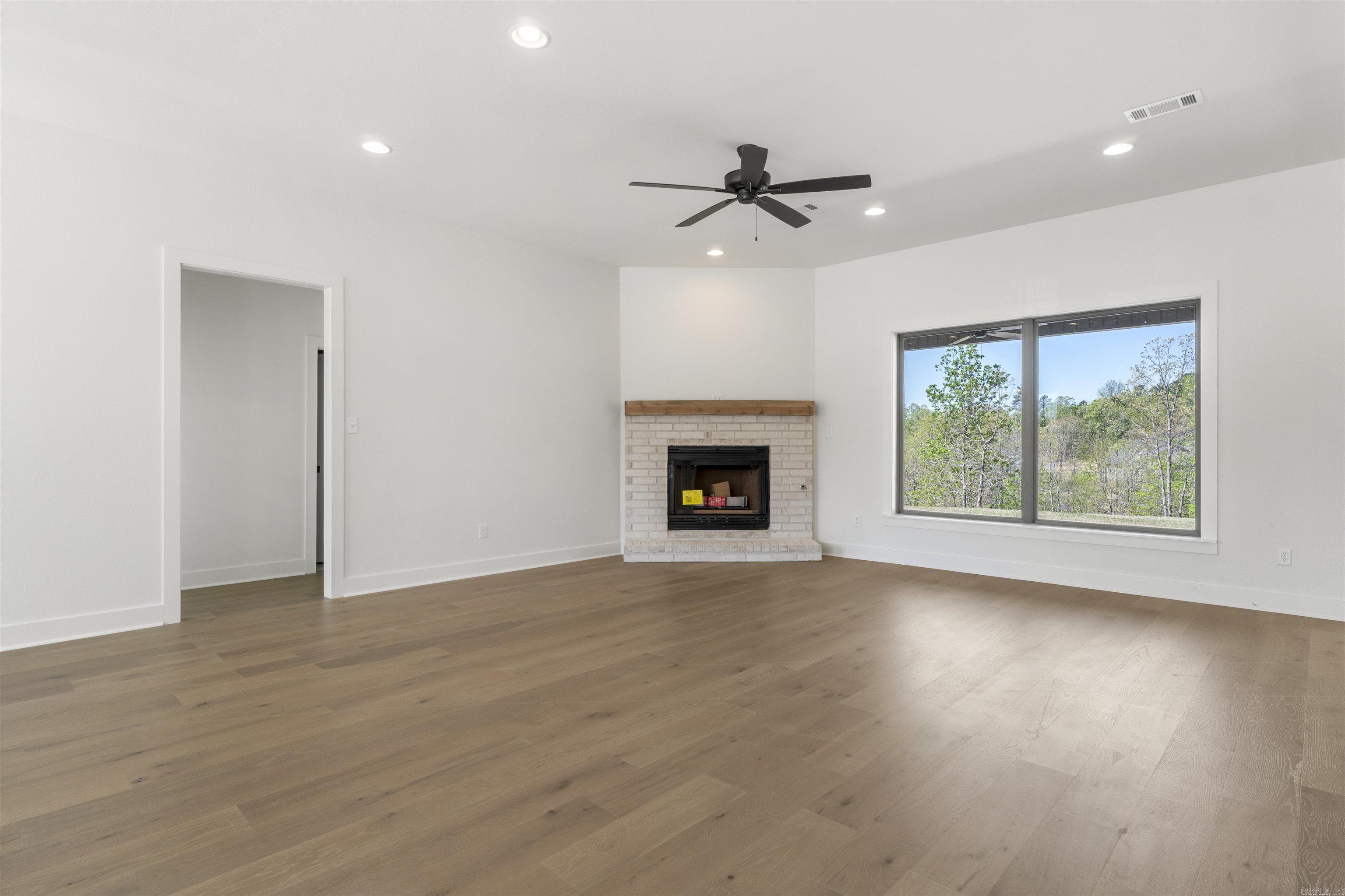653  Glenwood Springs  Little Rock, AR