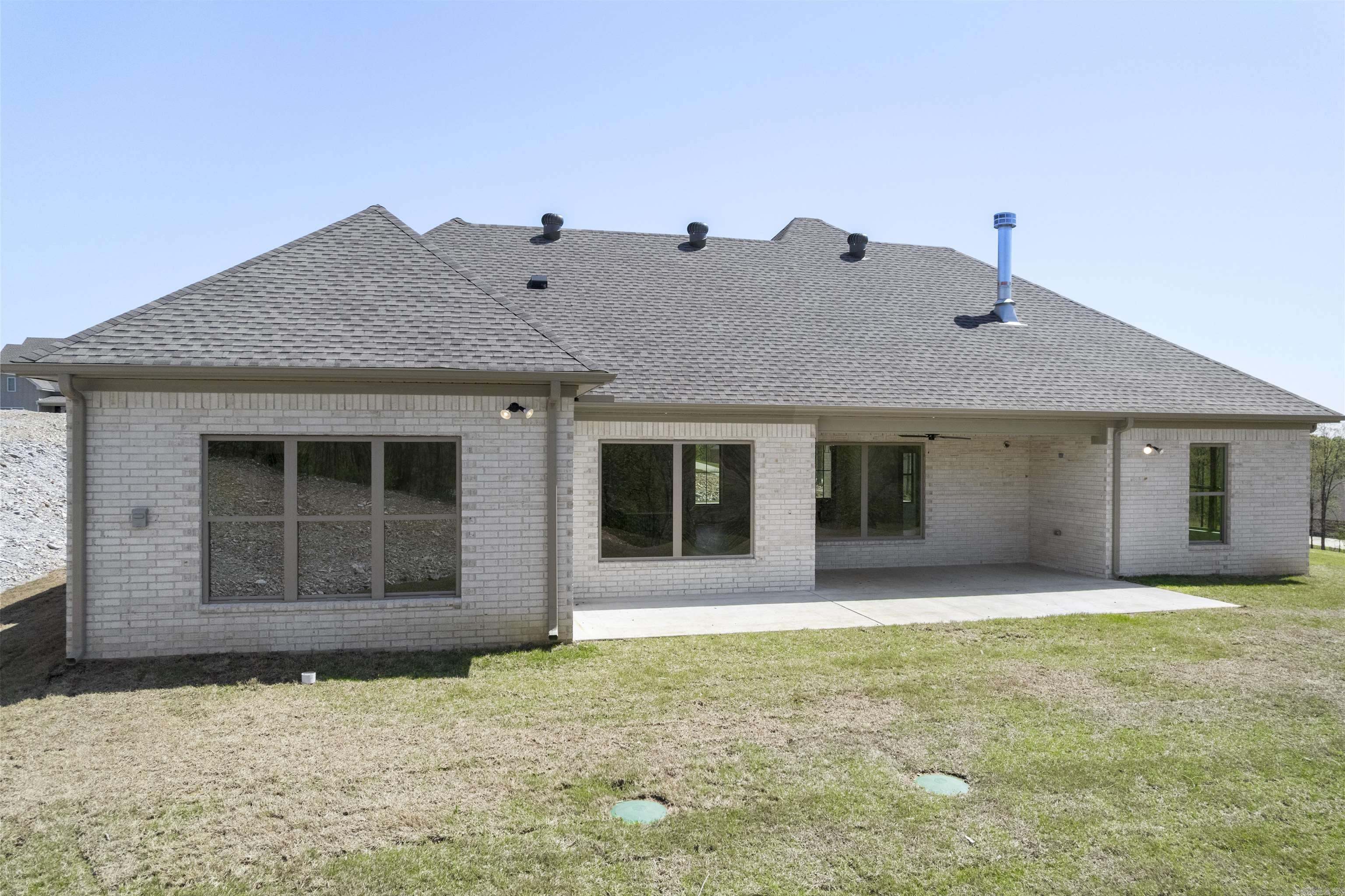 653  Glenwood Springs  Little Rock, AR