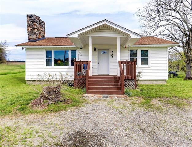 1360  Cedarglades Rd  Hot Springs, AR