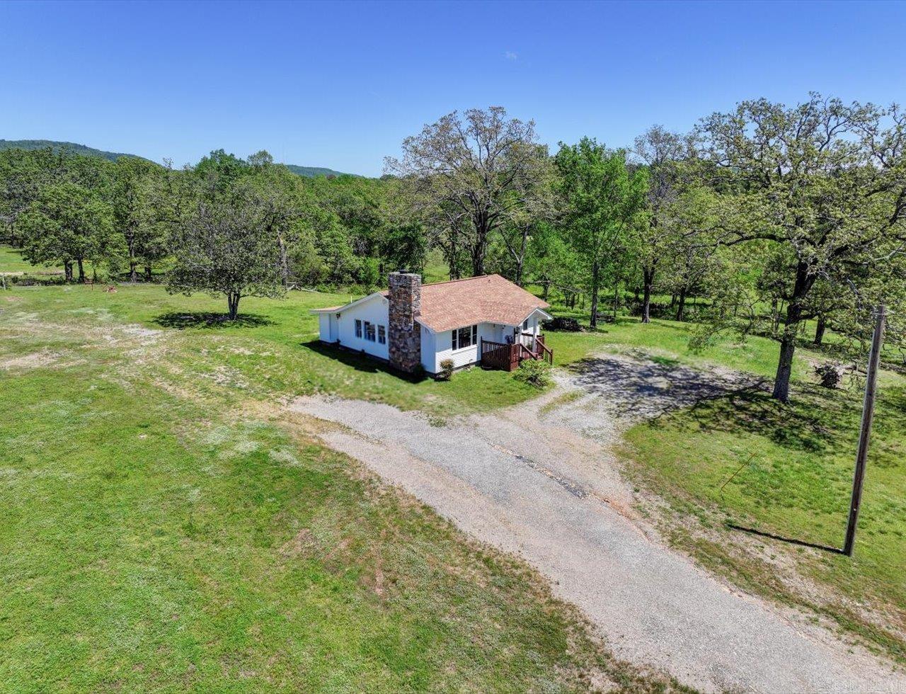 1360  Cedarglades Rd  Hot Springs, AR