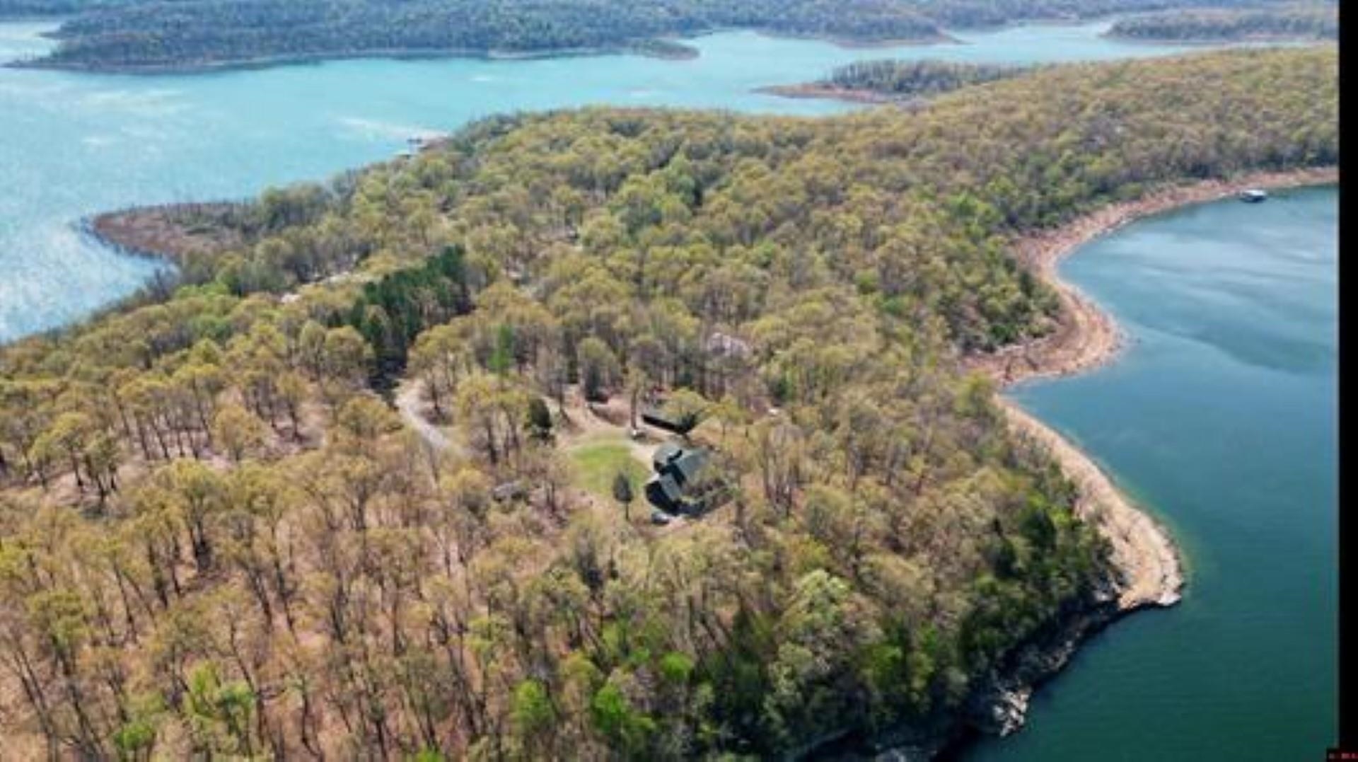 13534  MC 8001  Yellville, AR