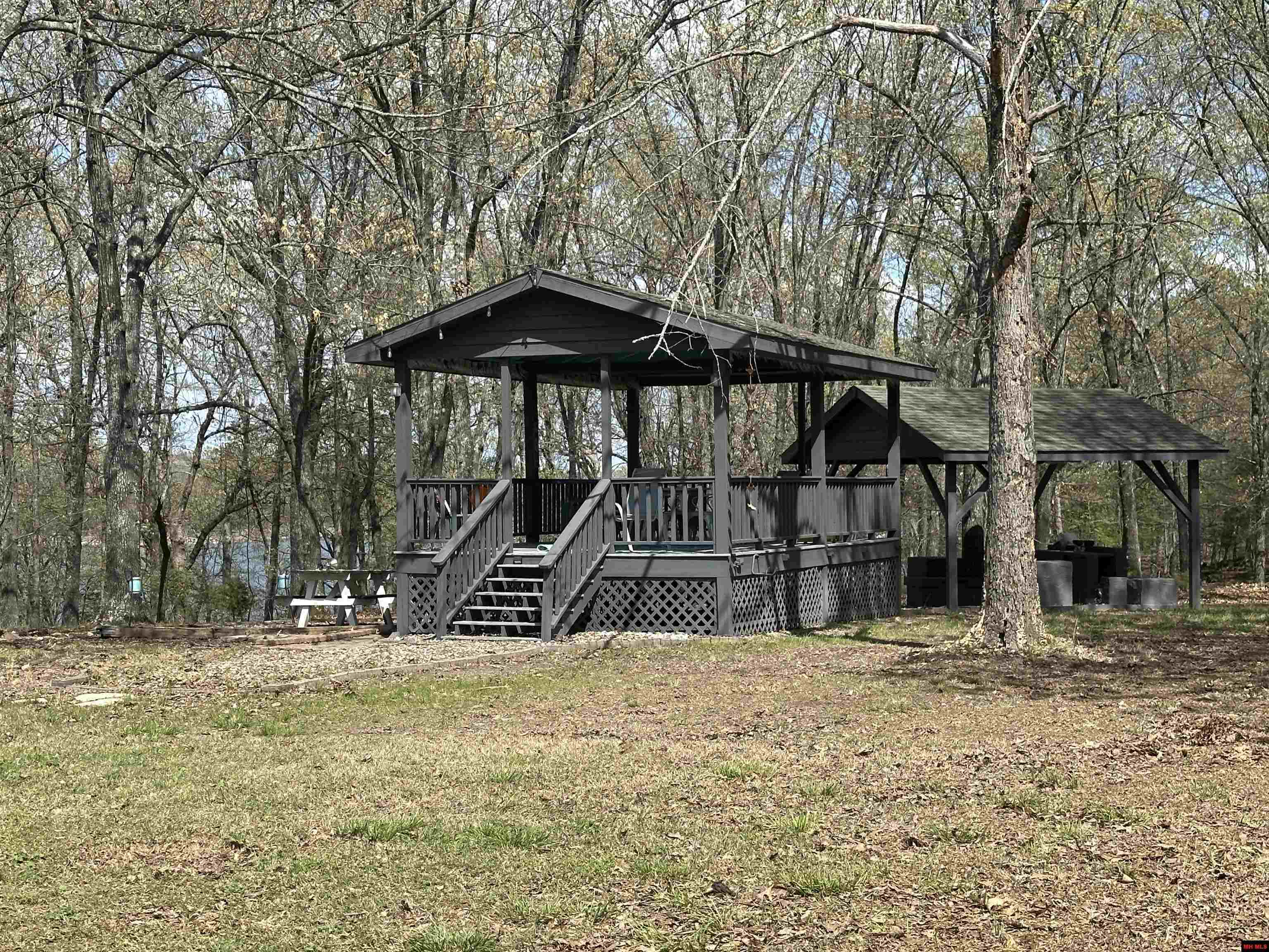 13534  MC 8001  Yellville, AR
