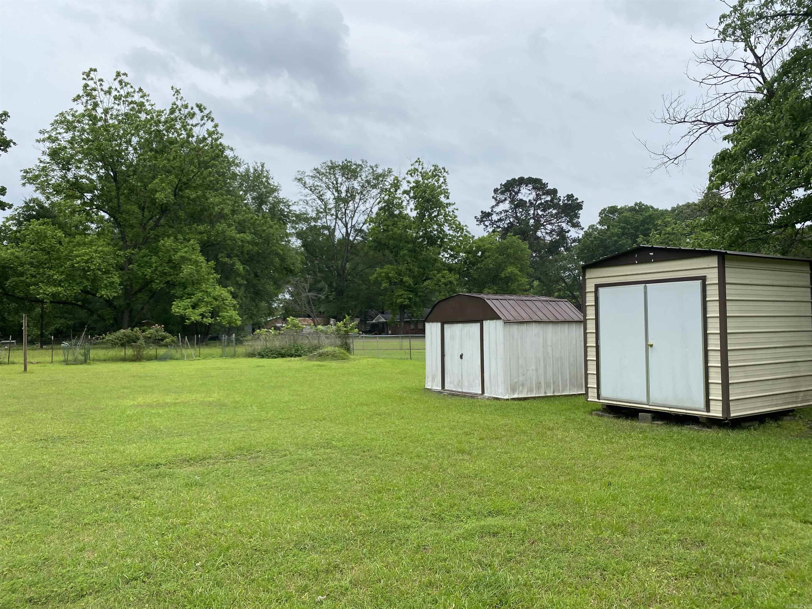 817  Waco St  Camden, AR