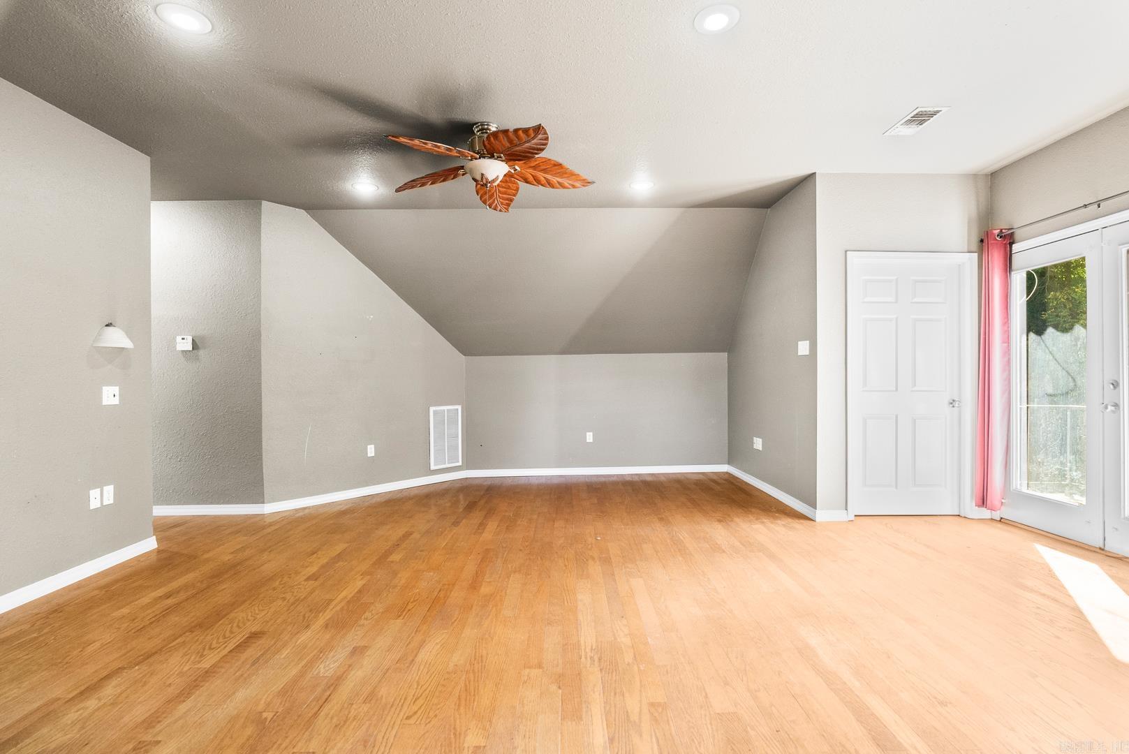2045  Old Morrilton Highway  Conway, AR