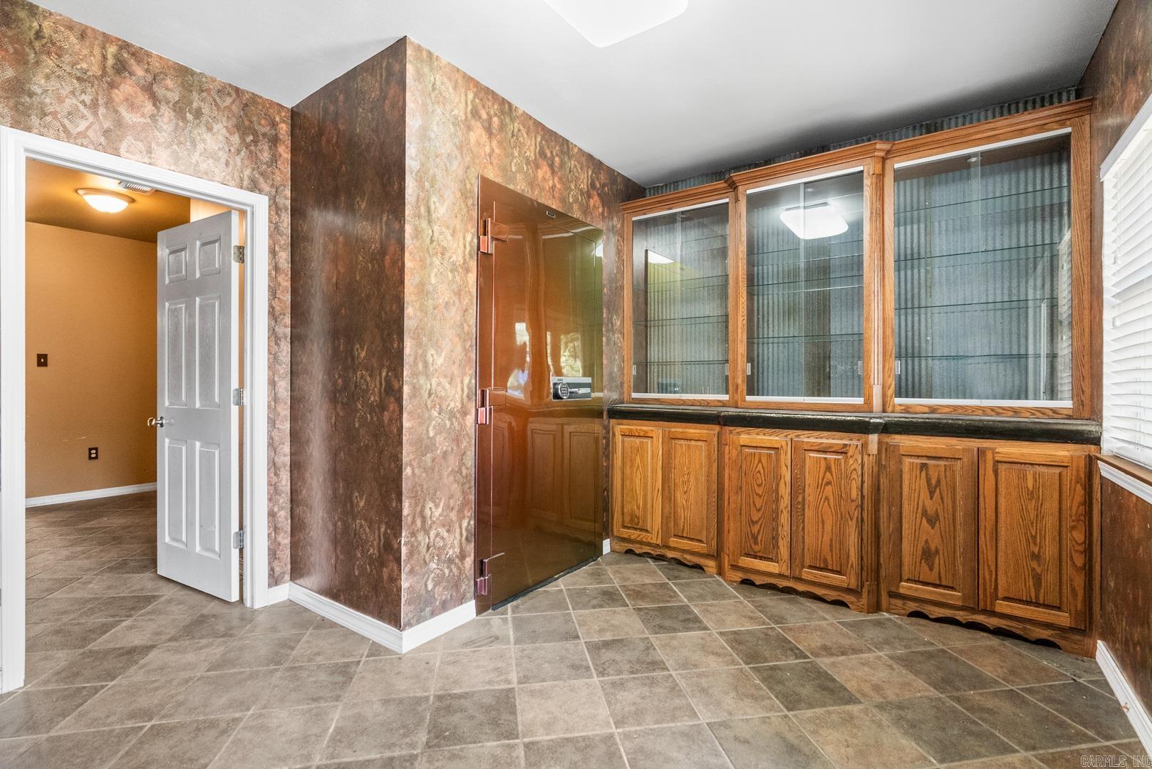 2045  Old Morrilton Highway  Conway, AR