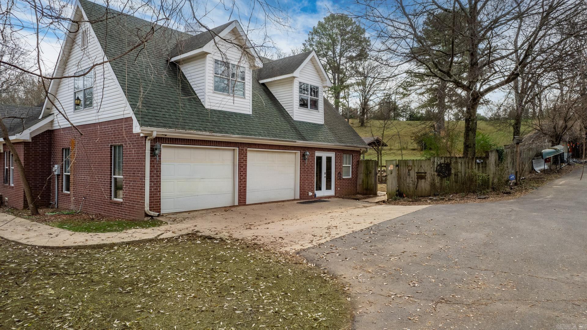 2045  Old Morrilton Highway  Conway, AR