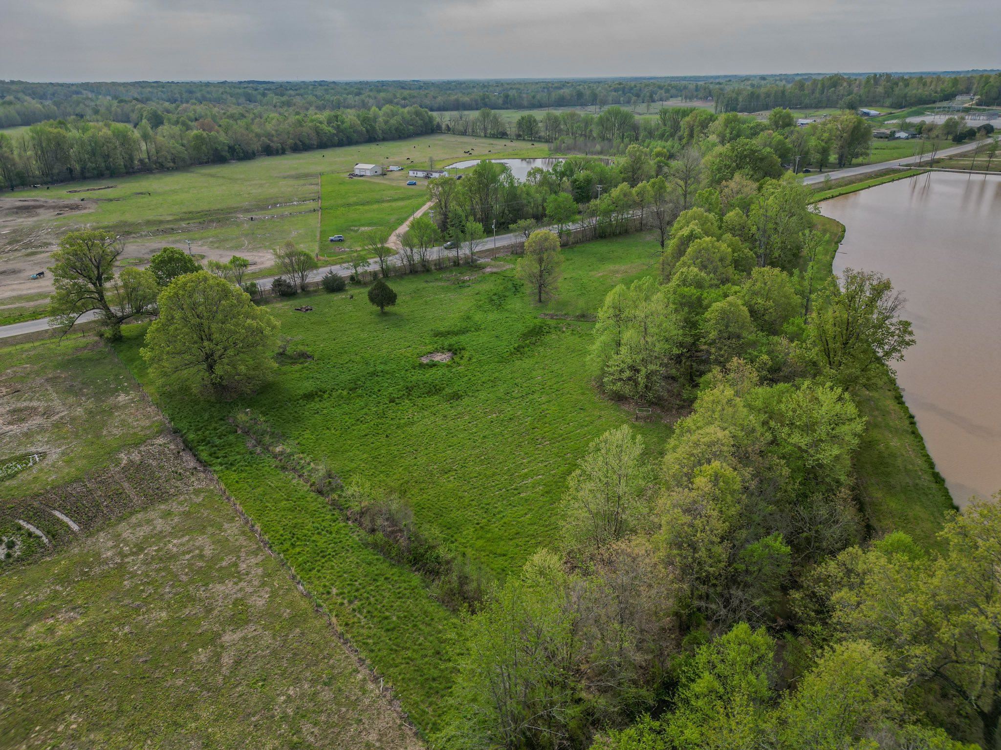 5.38 AC  Highway 135 N  Paragould, AR