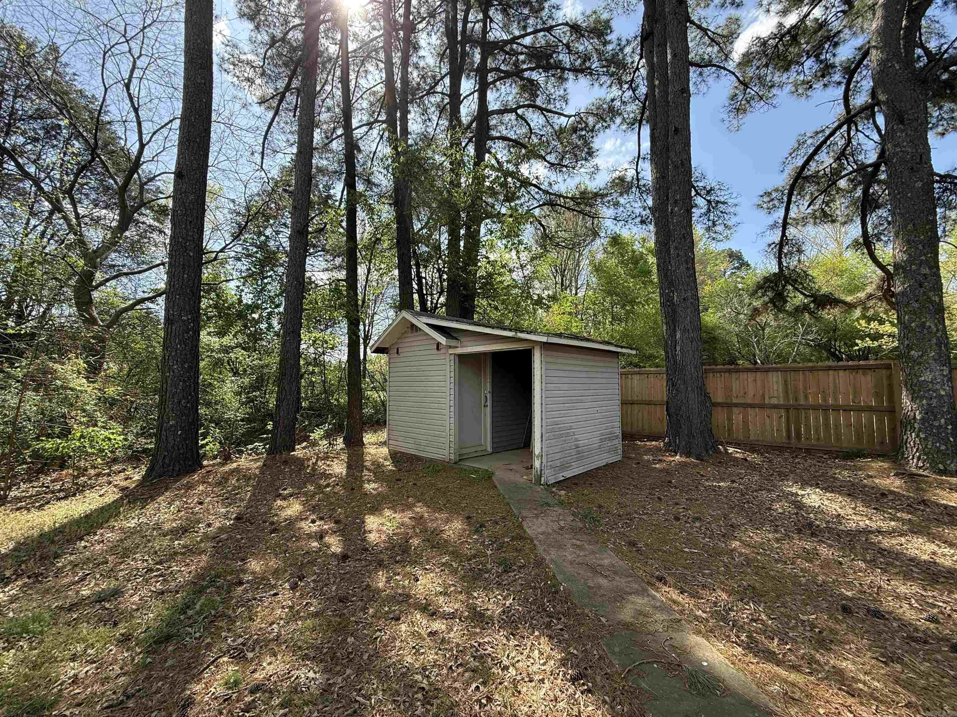 1209  Meadowbrook  Heber Springs, AR