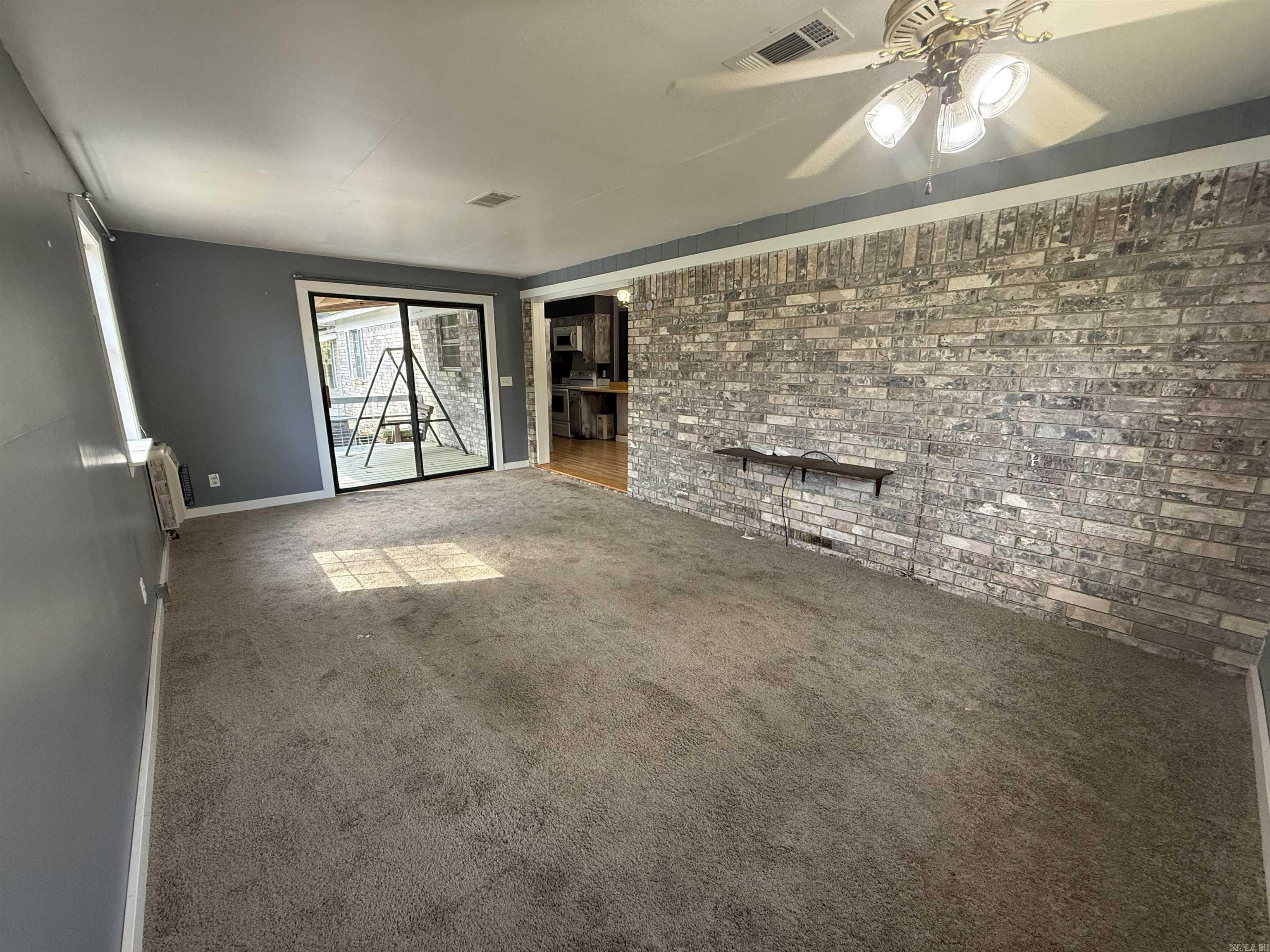 1209  Meadowbrook  Heber Springs, AR