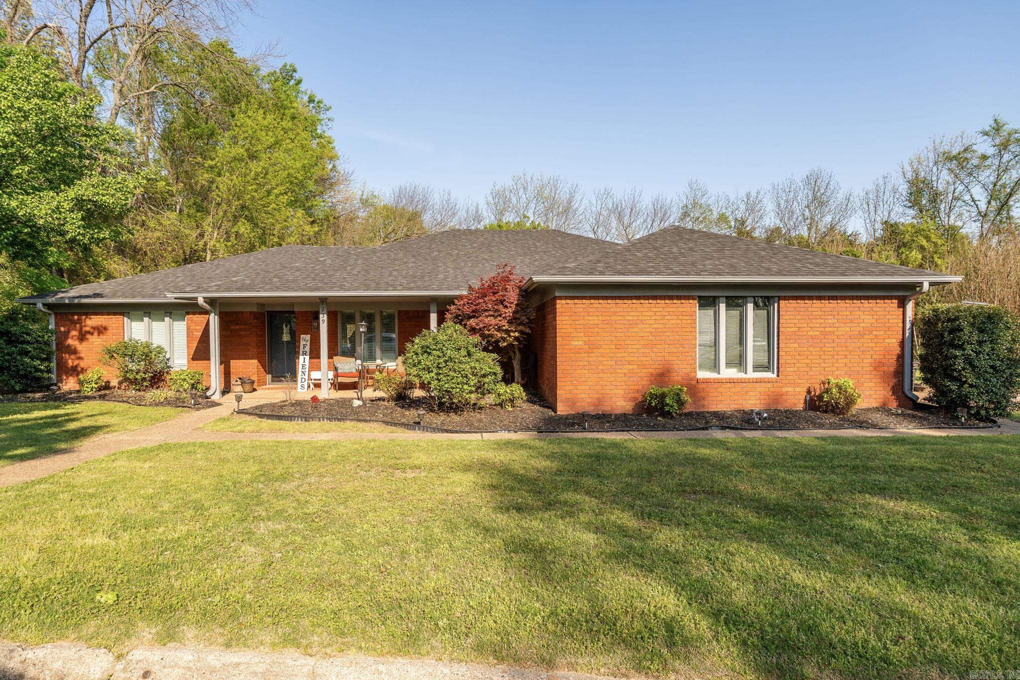 1239 Norman Circle Alma, AR 72921