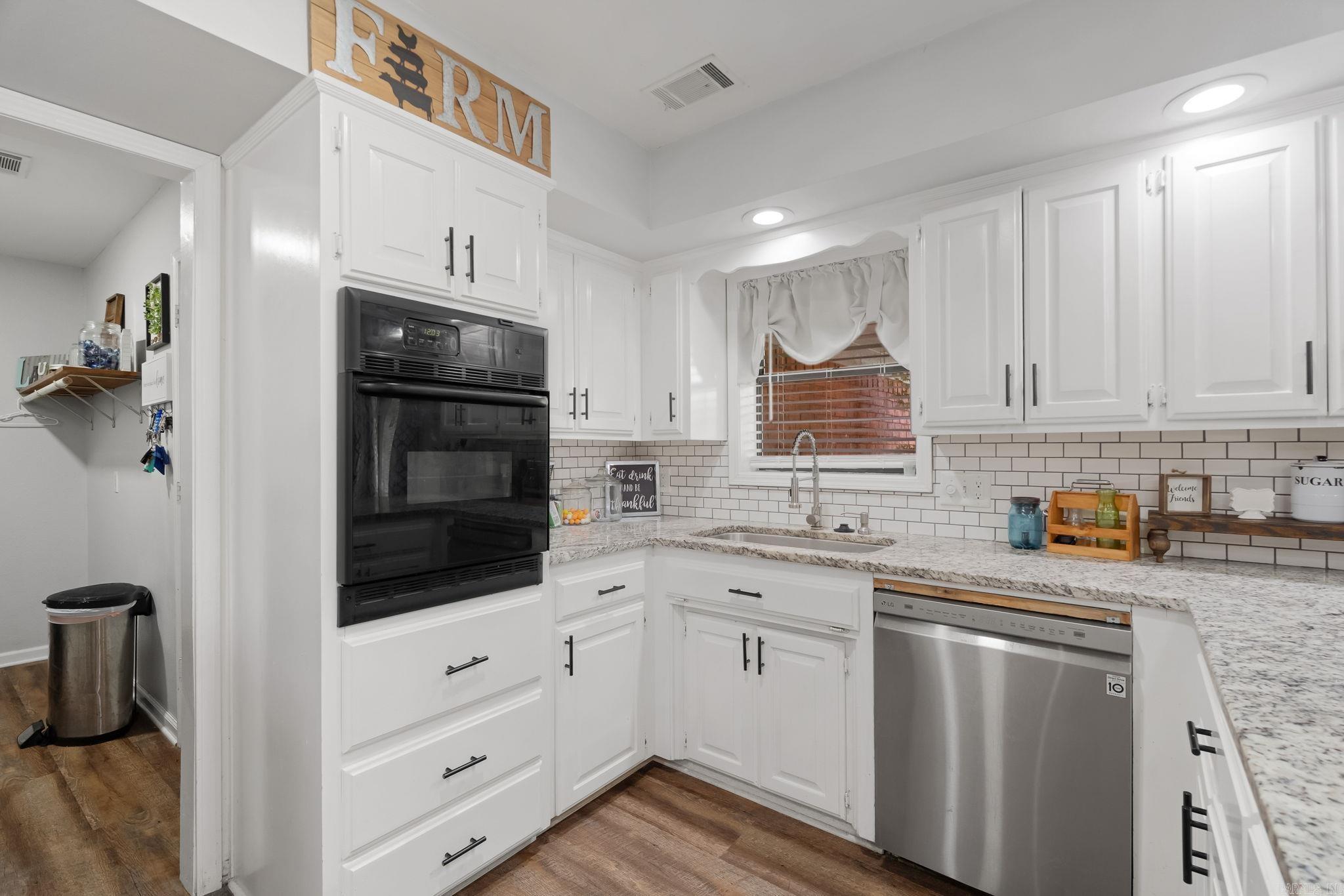1239 Norman Circle  Alma, AR