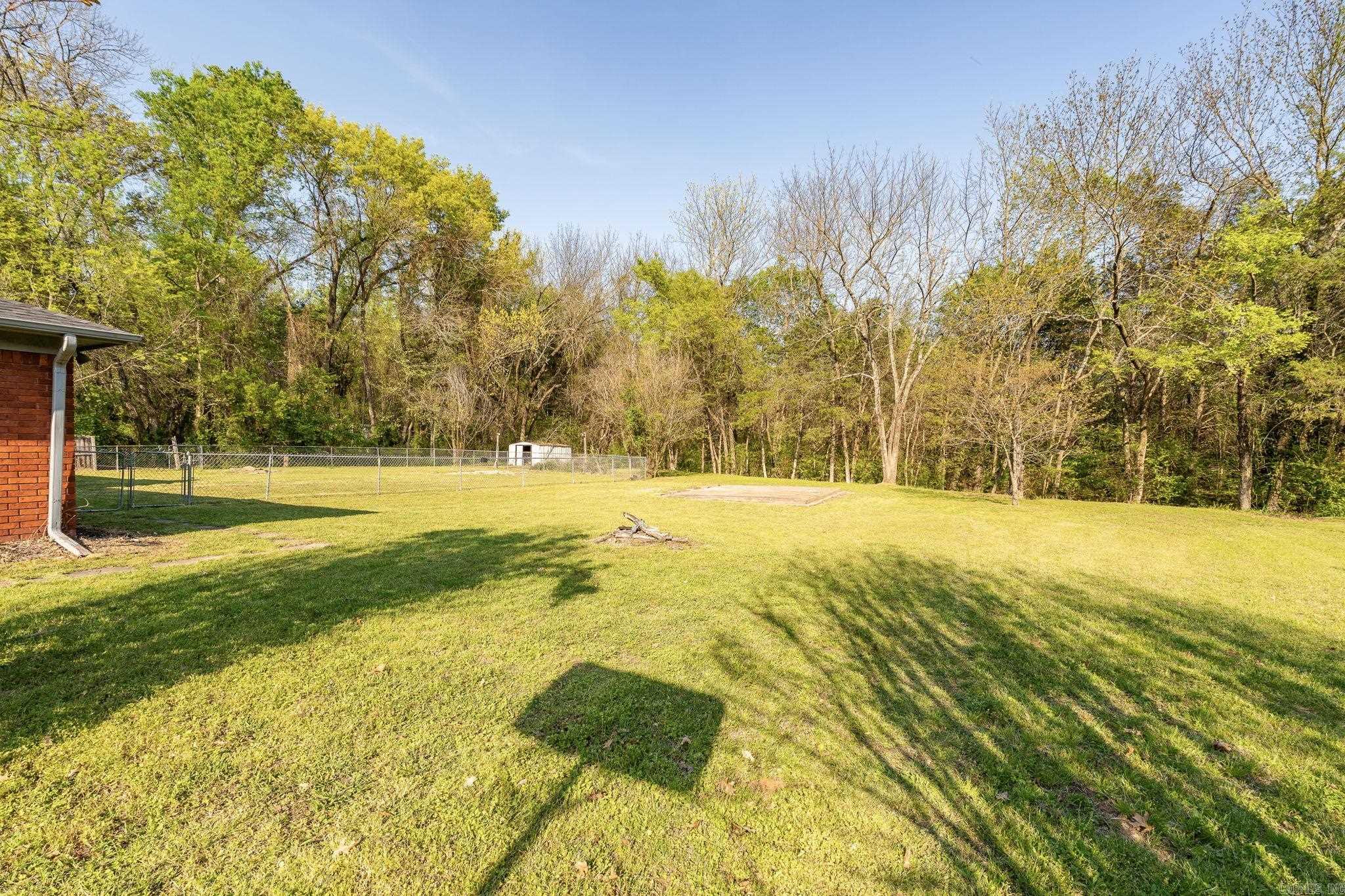 1239 Norman Circle Alma, AR 72921