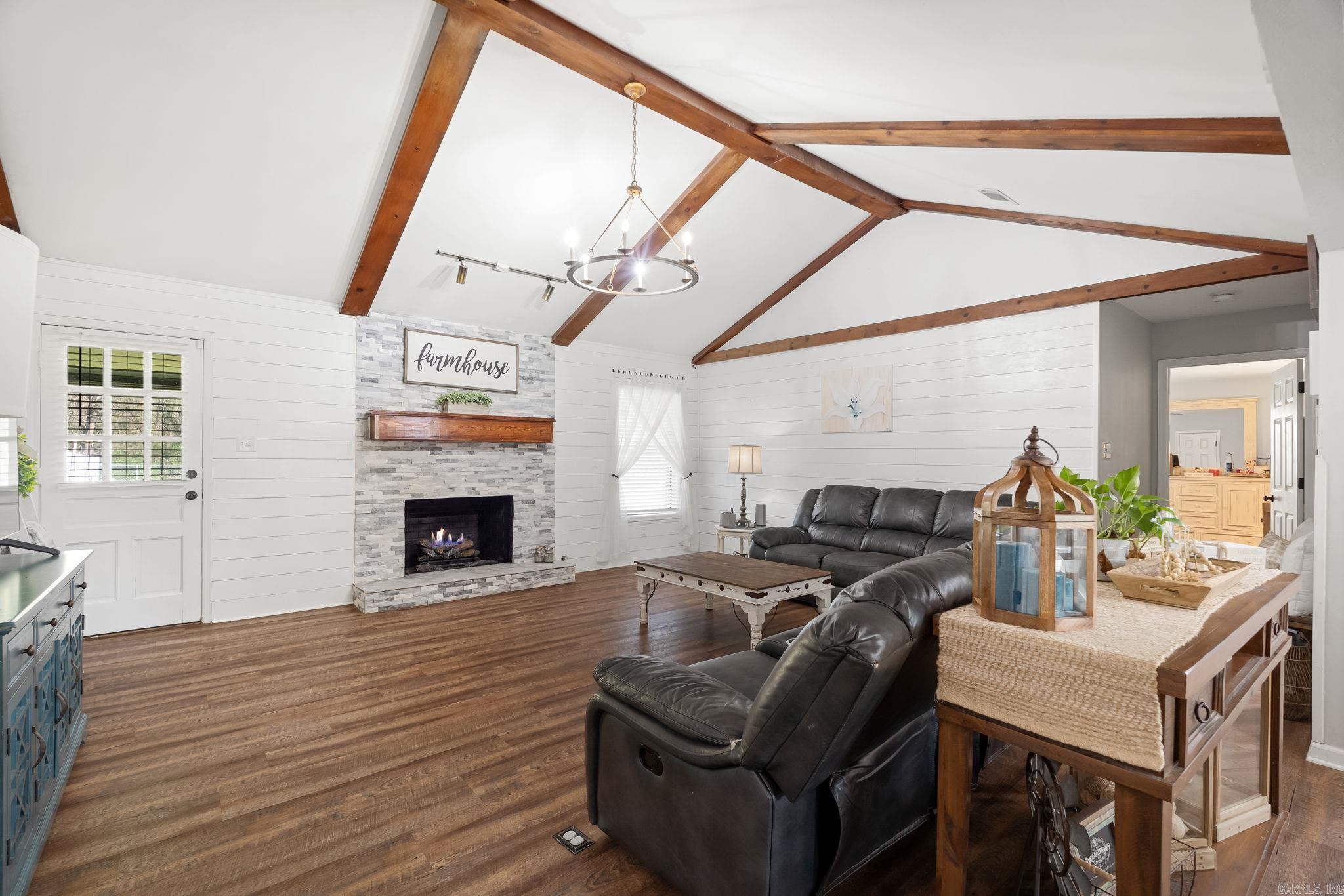 1239 Norman Circle Alma, AR 72921