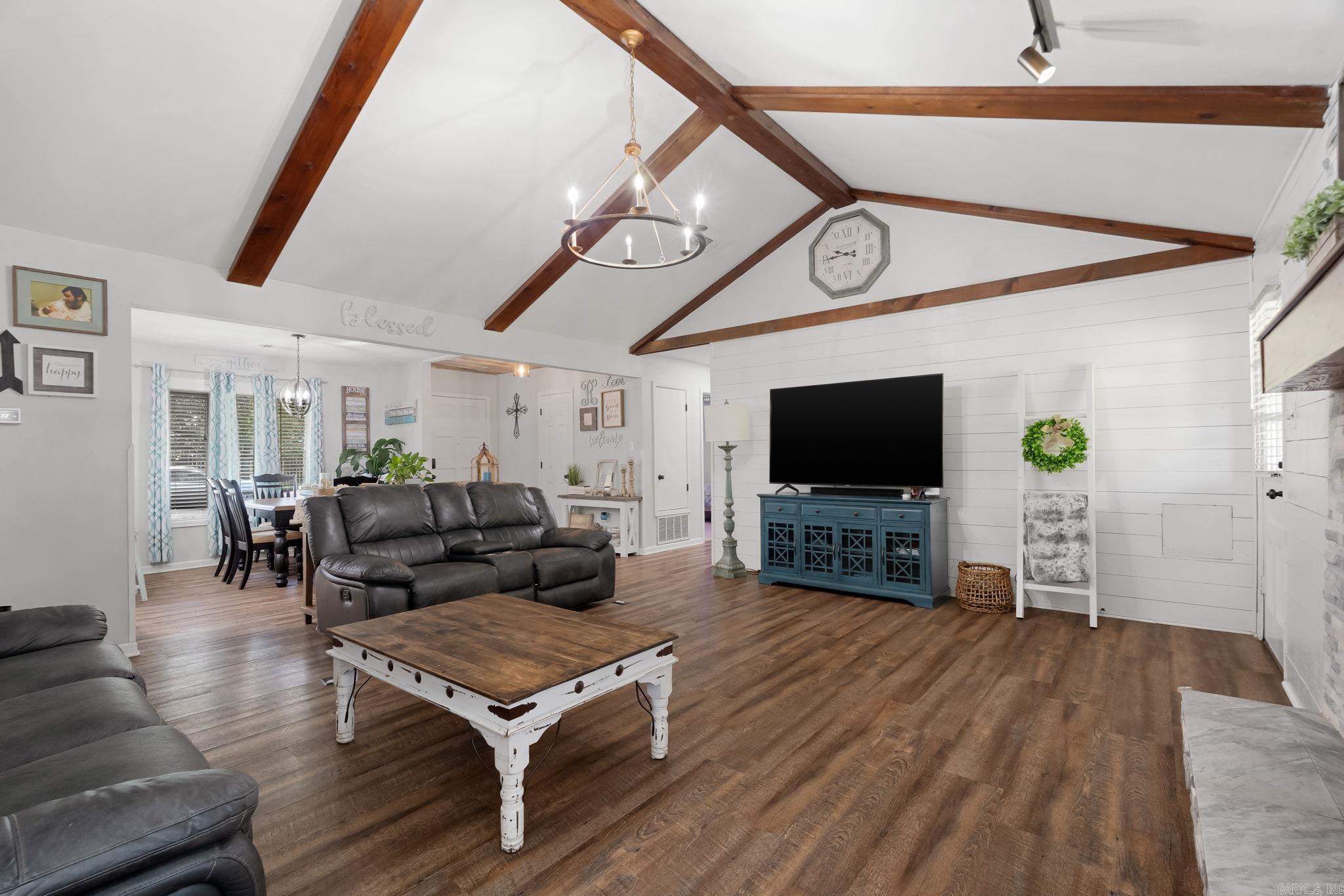 1239 Norman Circle Alma, AR 72921
