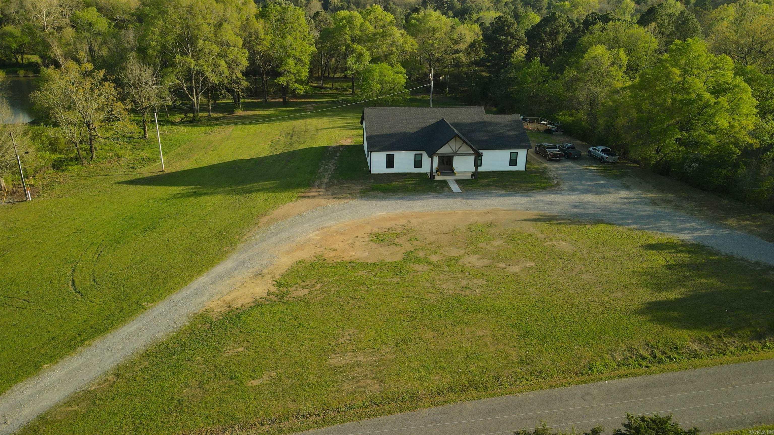 197  Country View  Pearcy, AR