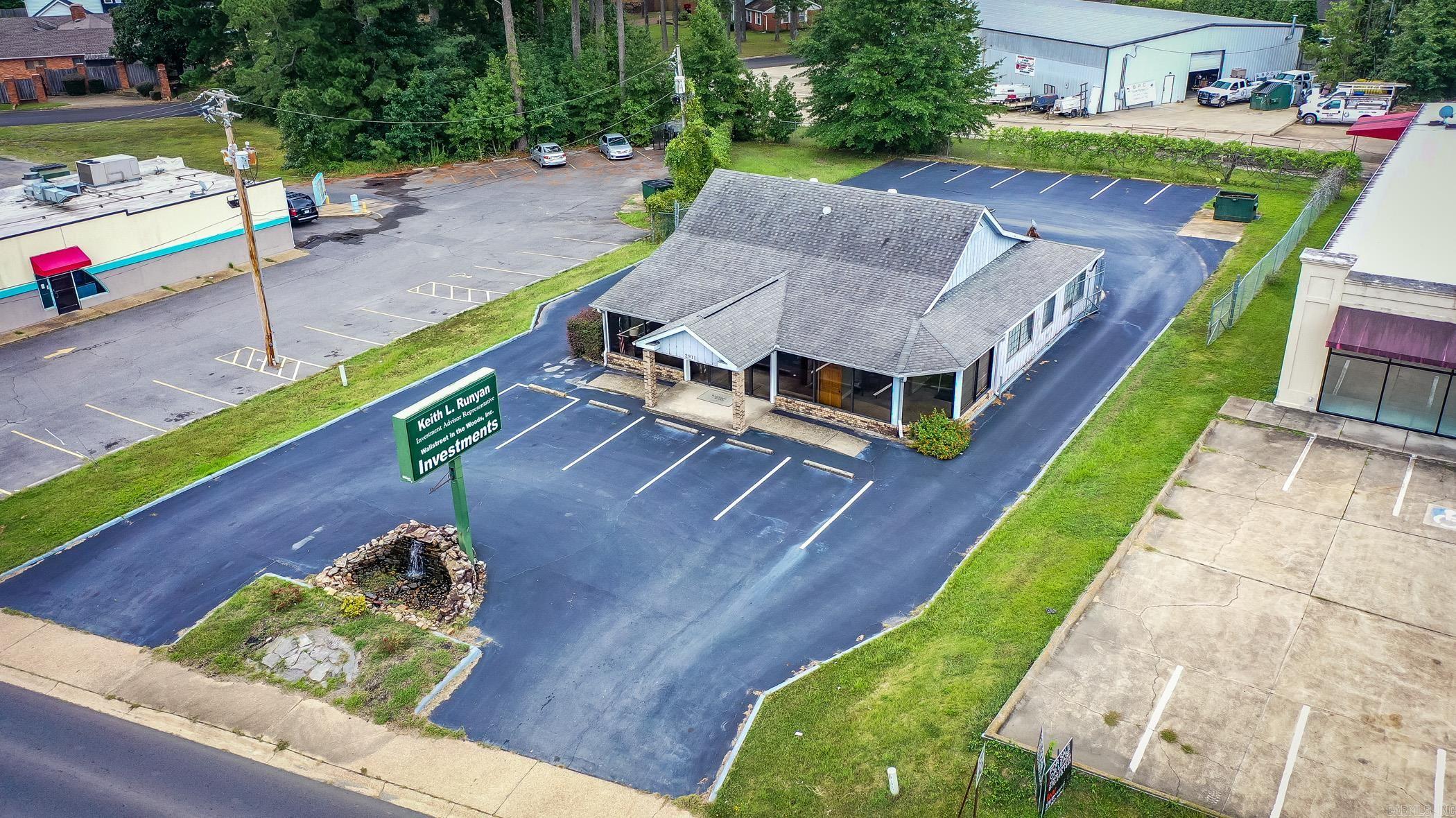 2911  Pine  Arkadelphia, AR