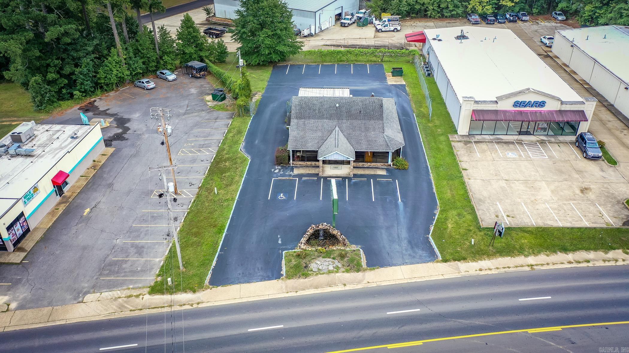 2911  Pine  Arkadelphia, AR
