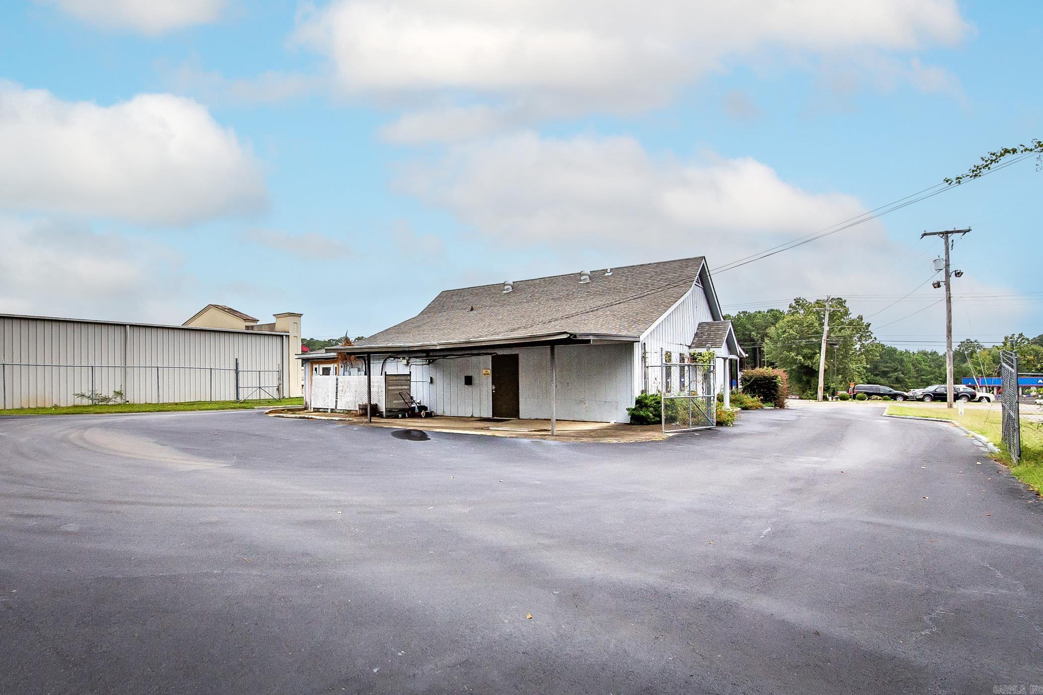 2911 Pine  Arkadelphia, AR