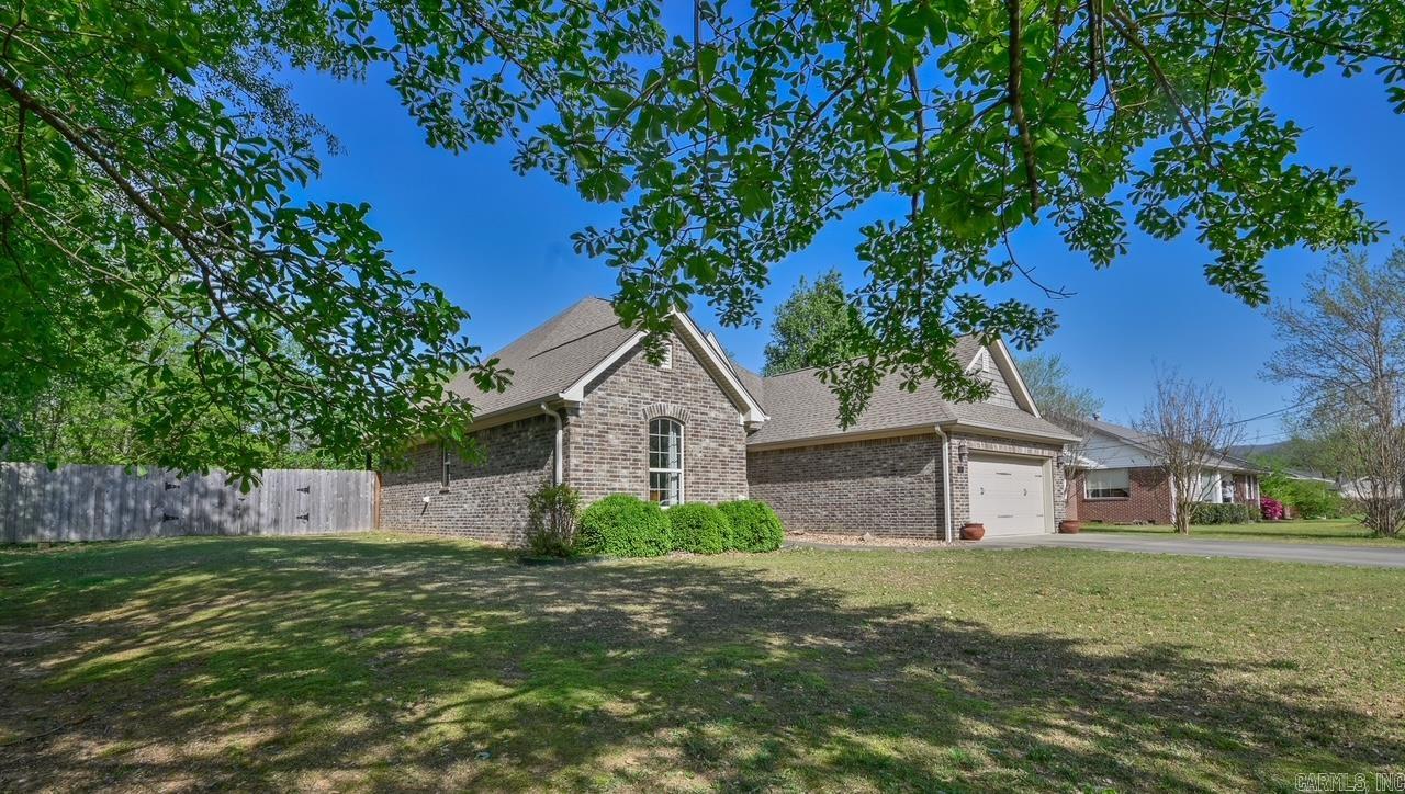 1107 S Reine Street  Mena, AR