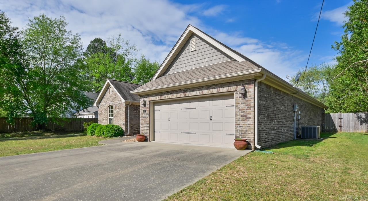 1107 S Reine Street  Mena, AR