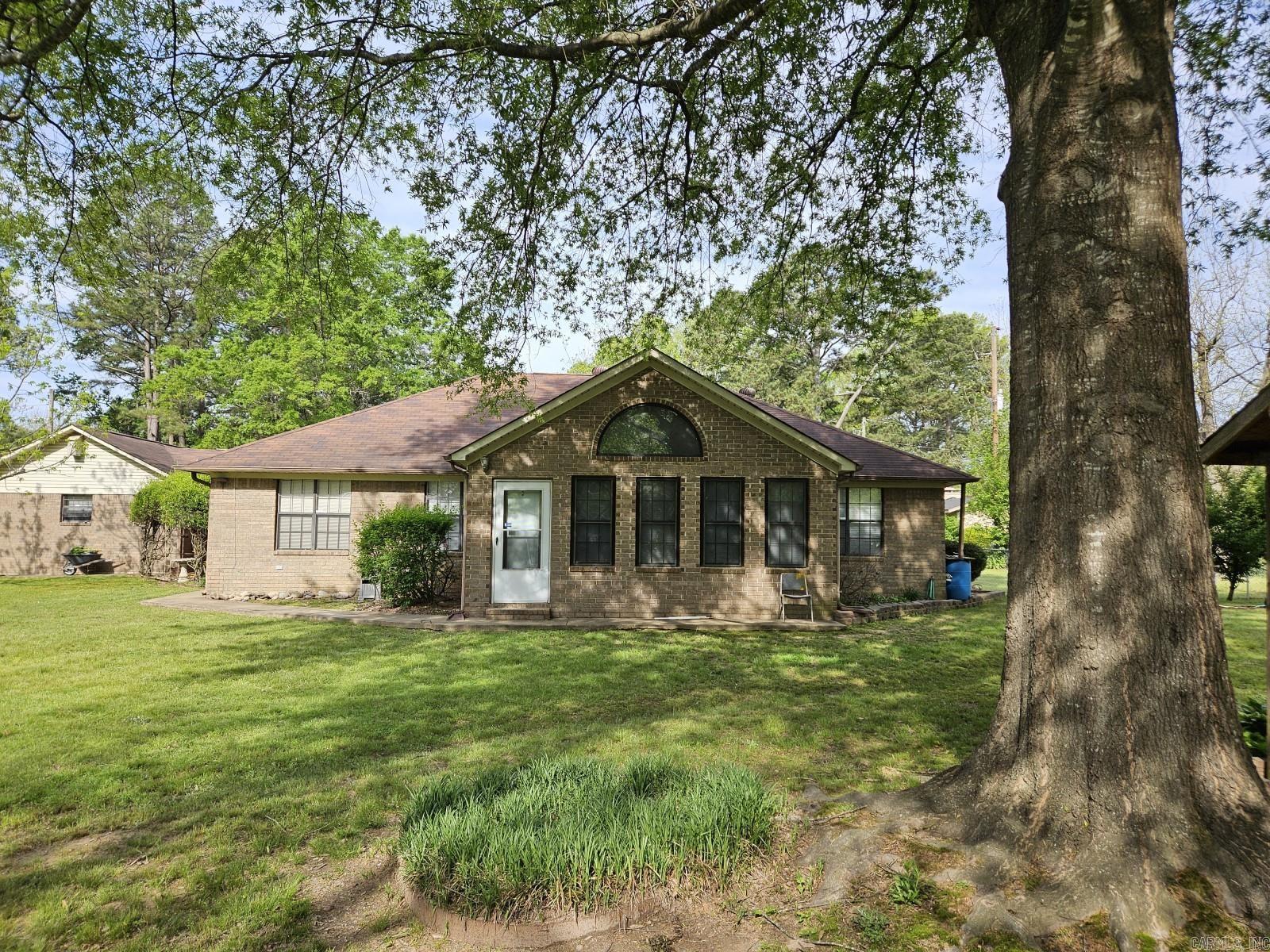 600 N Hickory  Beebe, AR