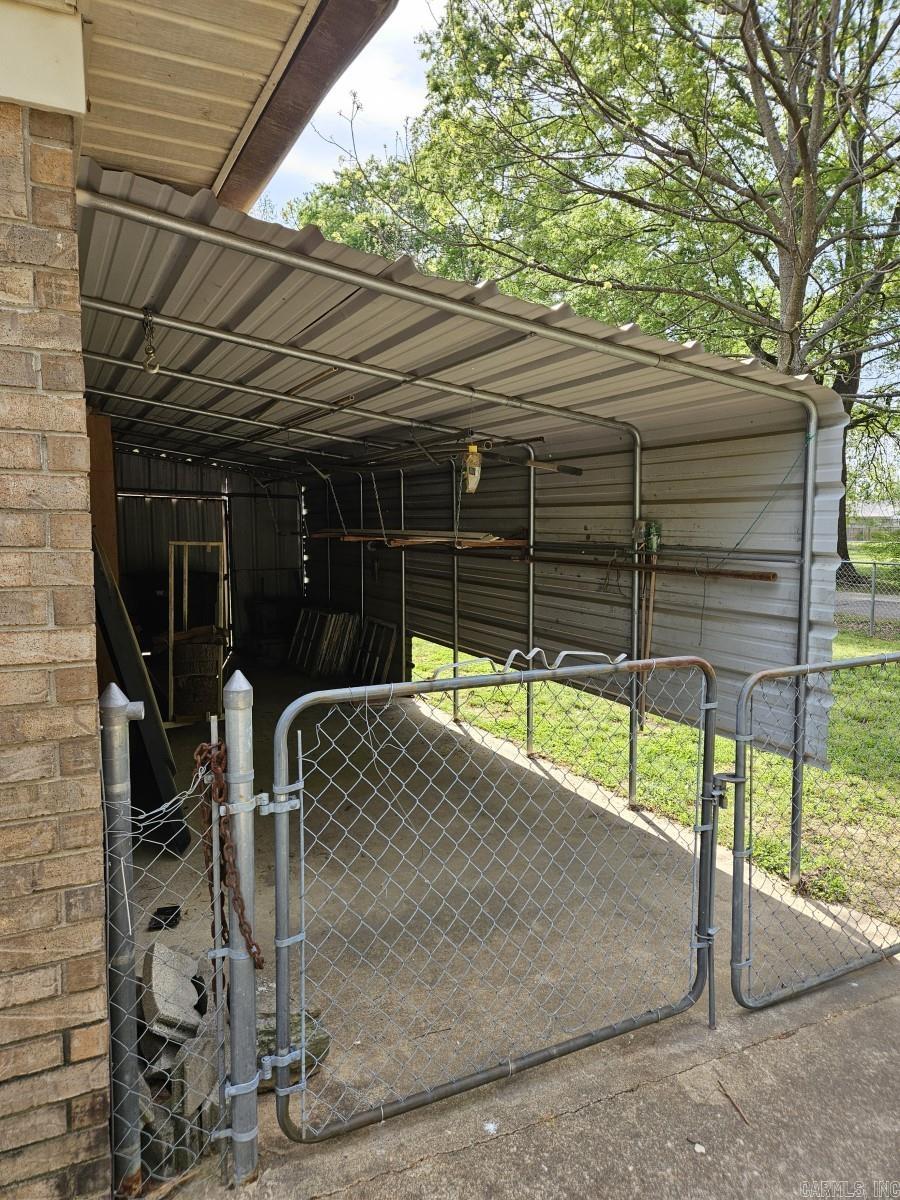 600 N Hickory  Beebe, AR