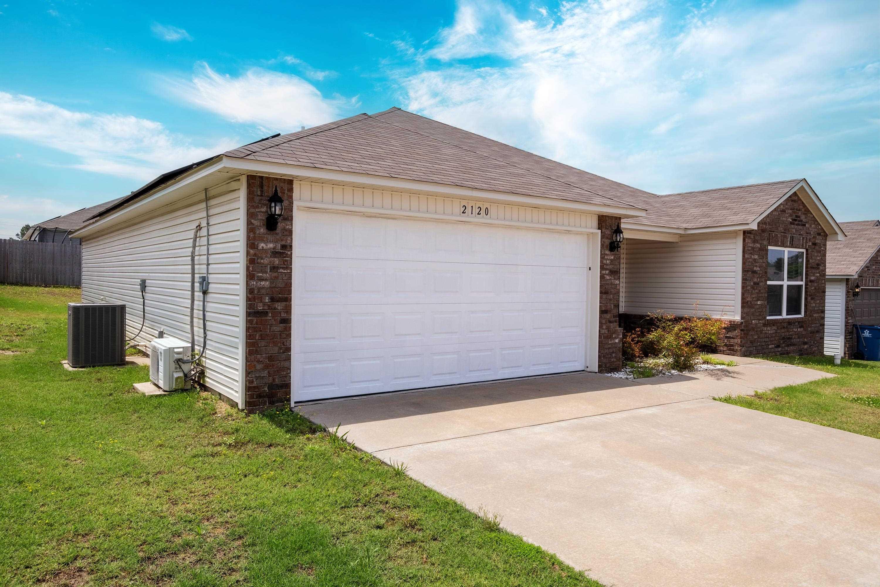 2120  Bentwood  Bryant, AR