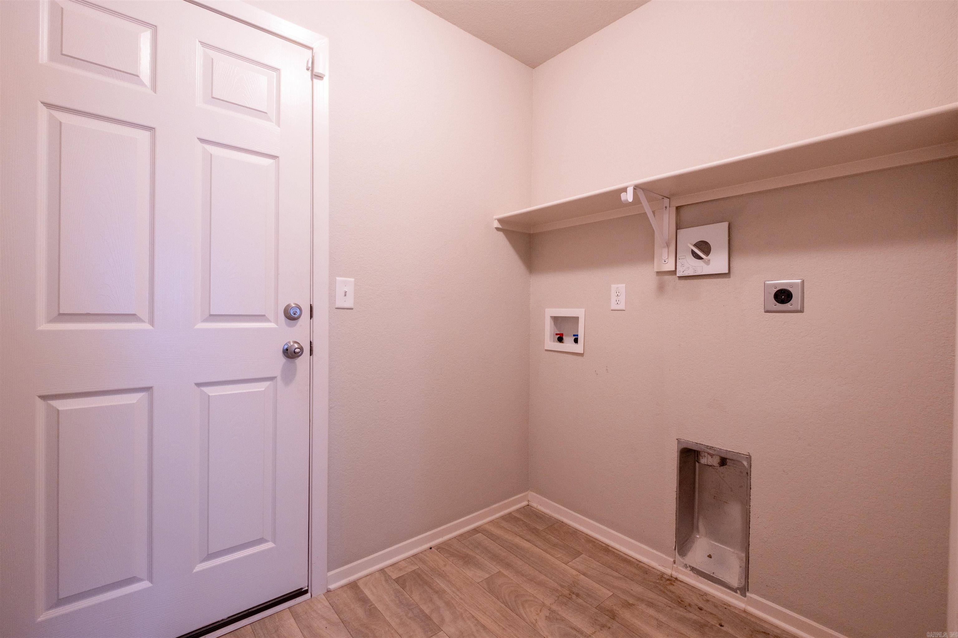 2120  Bentwood  Bryant, AR