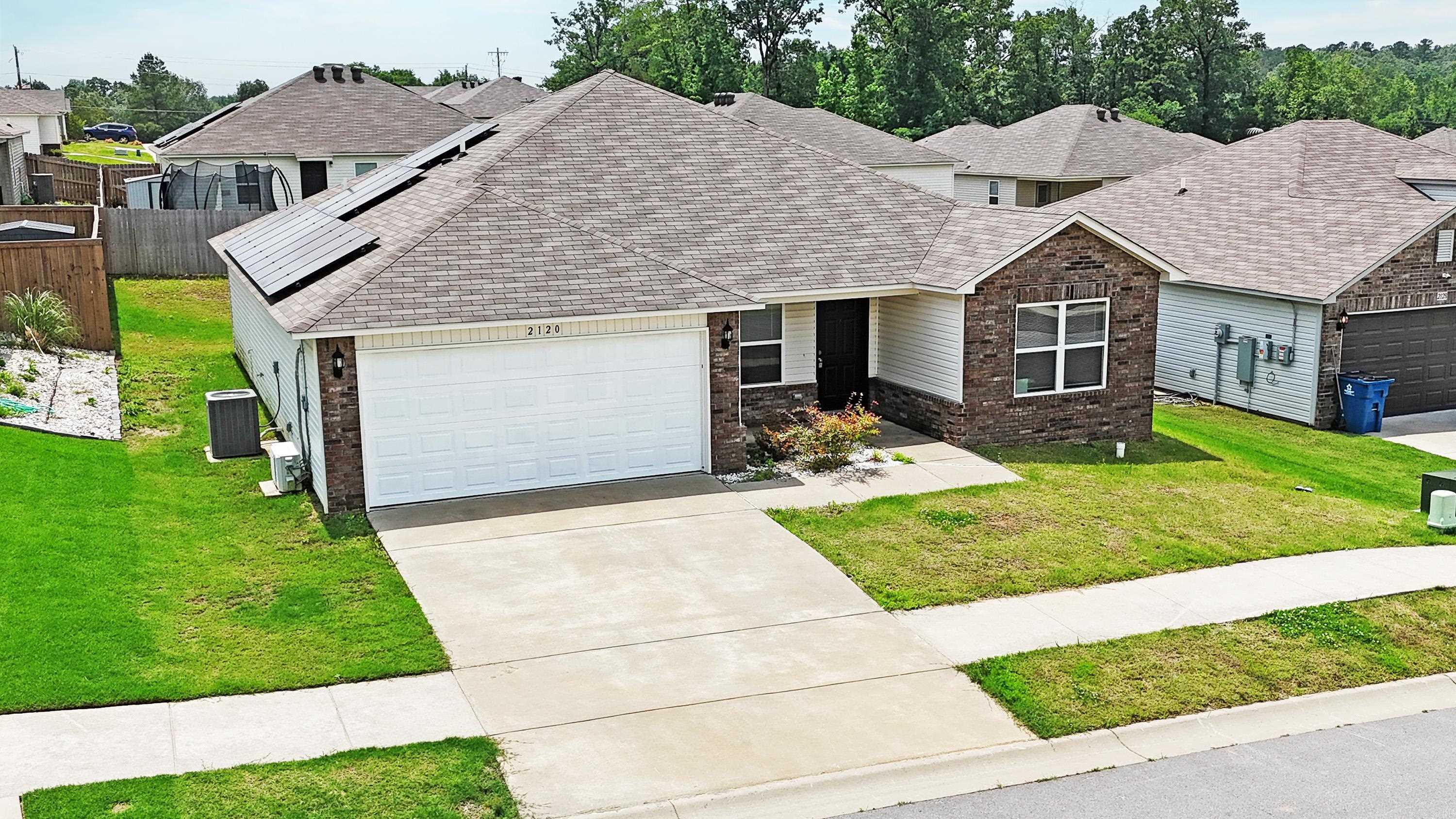 2120  Bentwood  Bryant, AR