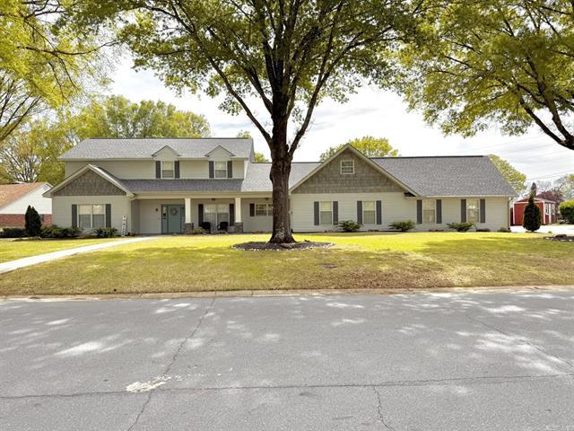 7  River Oaks  Searcy, AR