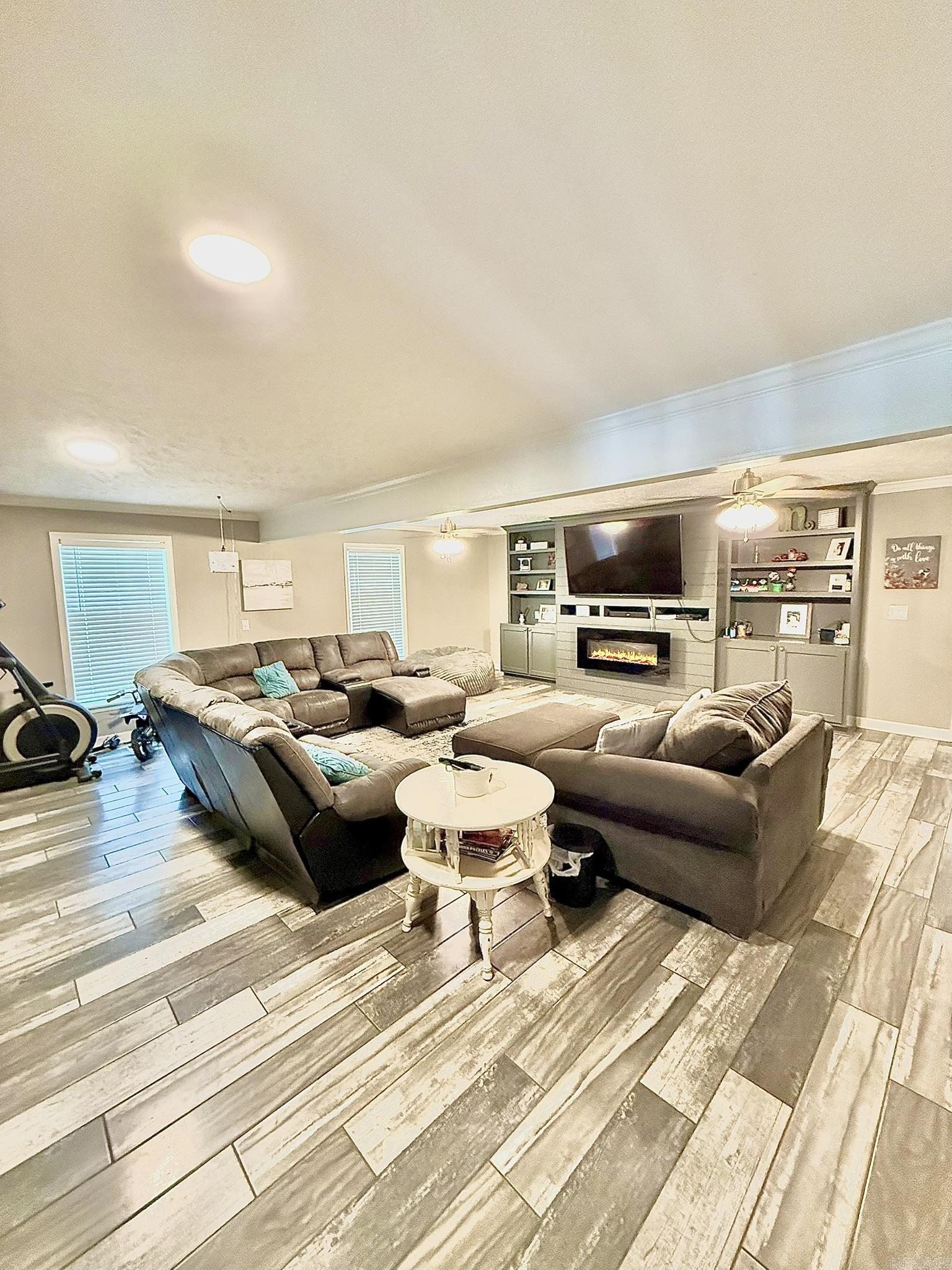 7  River Oaks  Searcy, AR