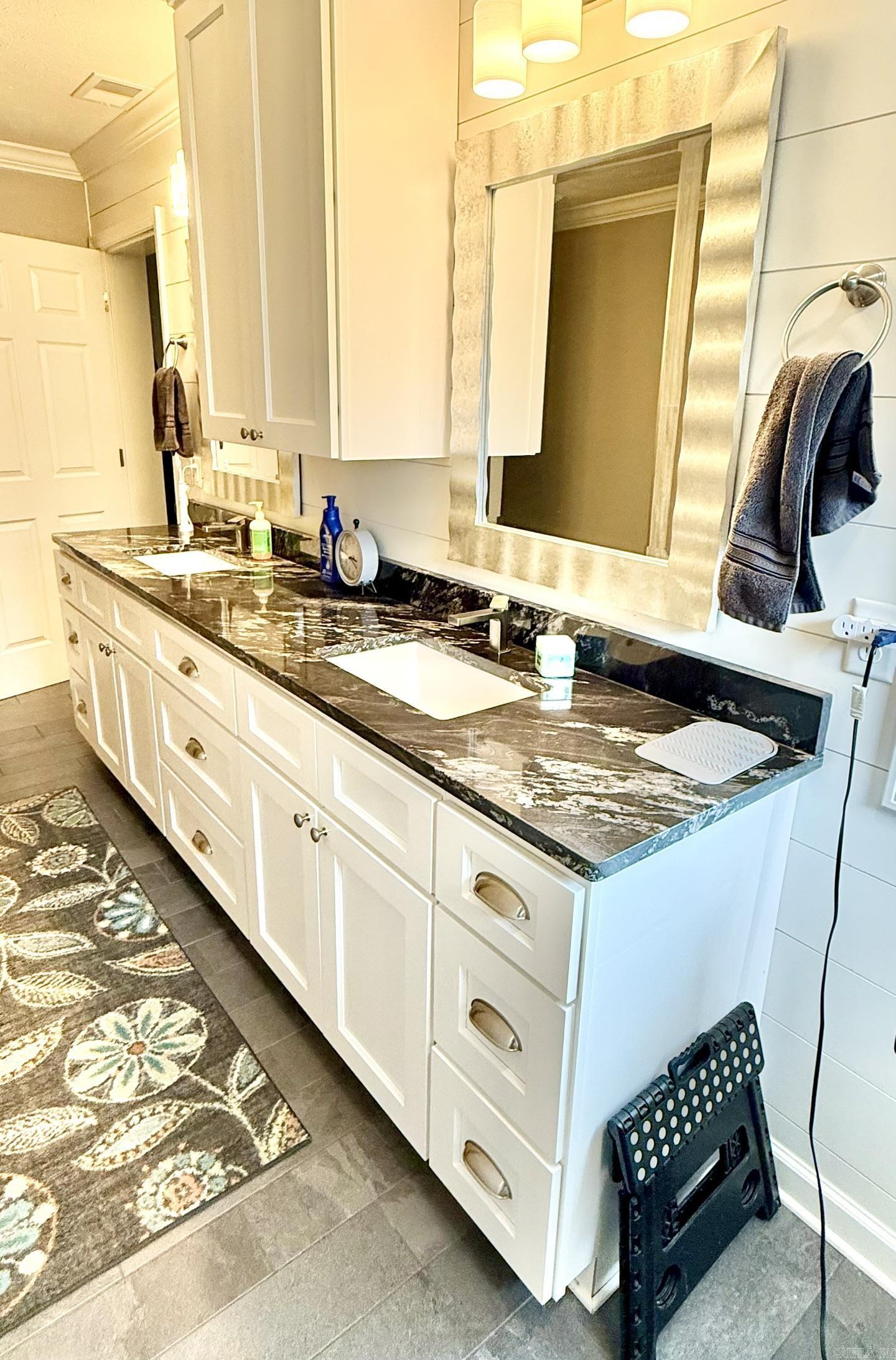 7 River Oaks  Searcy, AR