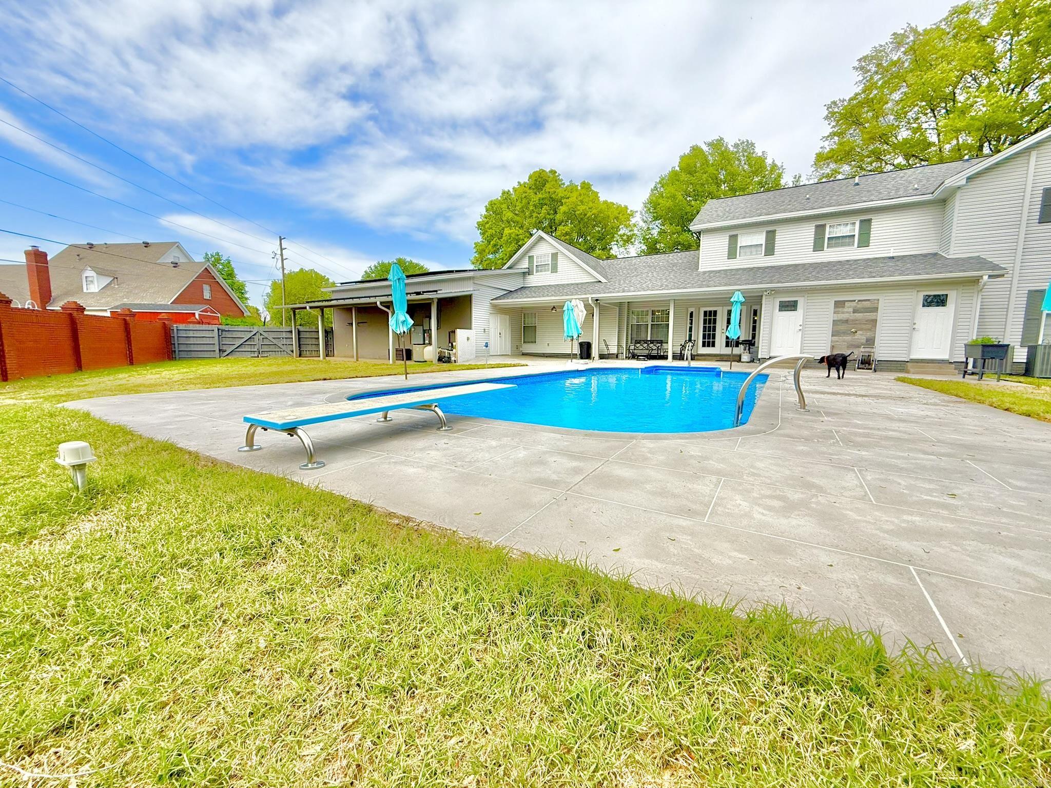 7  River Oaks  Searcy, AR