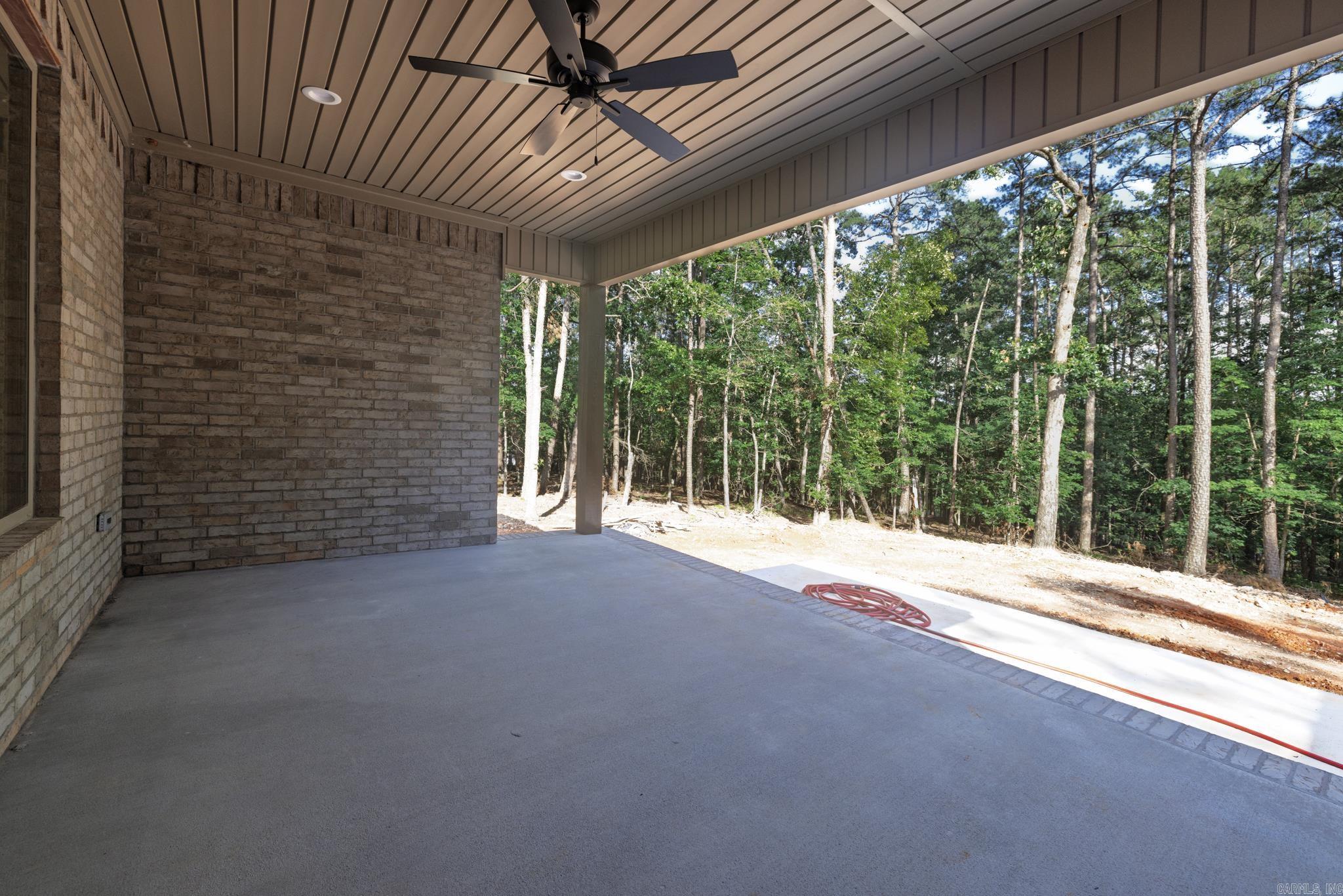 77 Biarritz Way Hot Springs Village, AR 71909