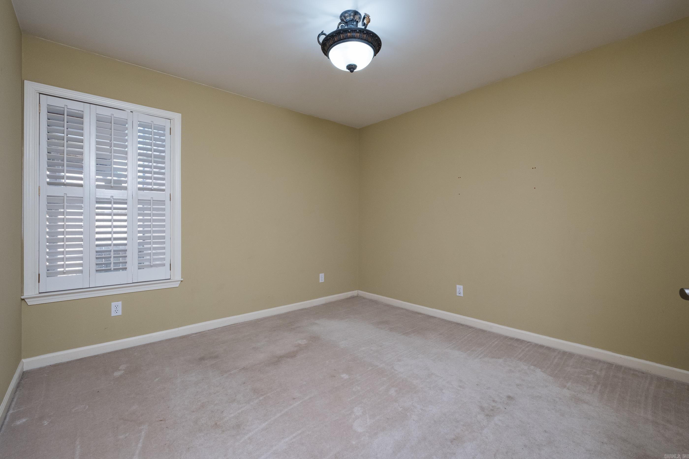 5910 N Locust Street North Little Rock, AR 72116