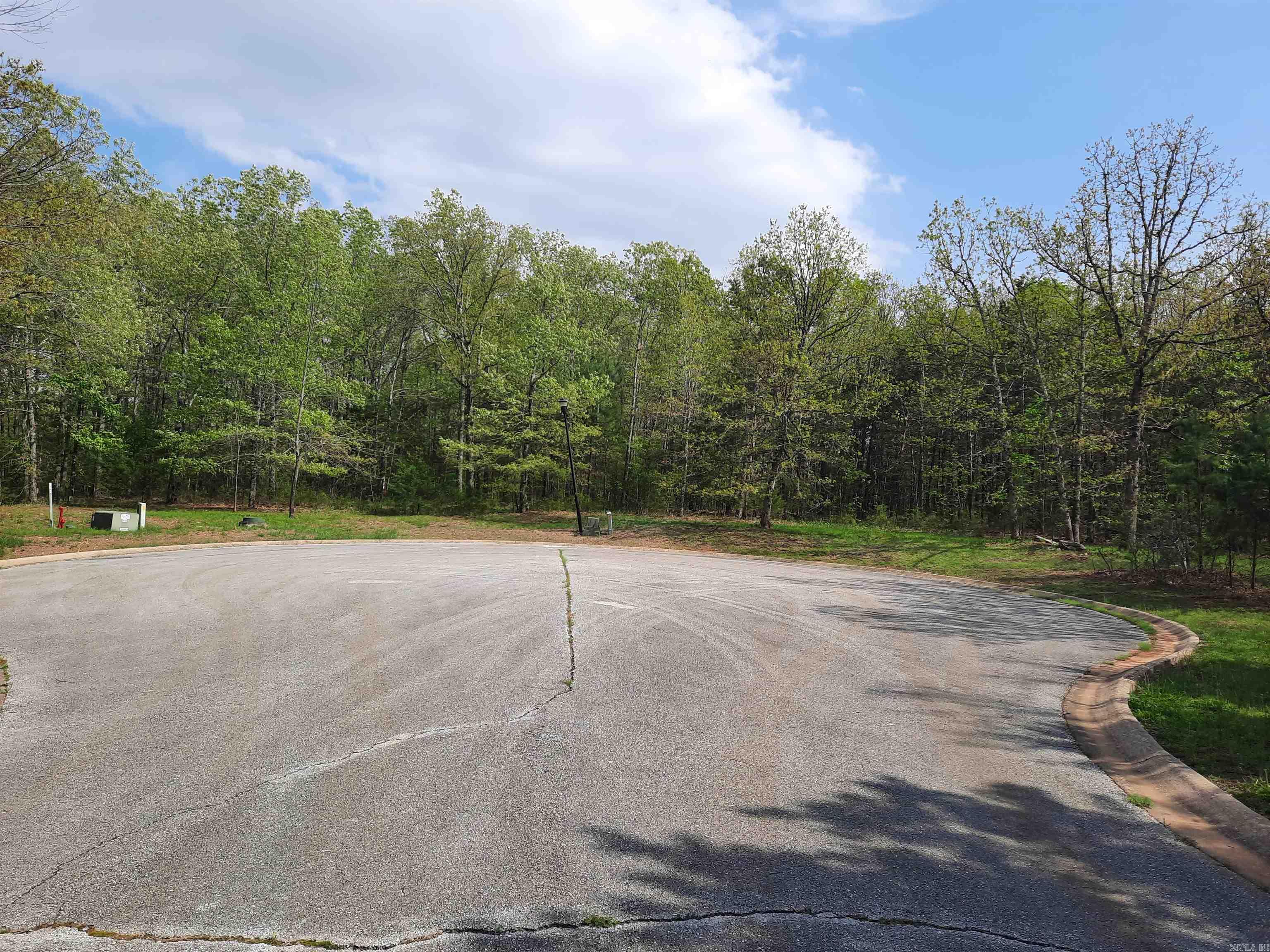 Lot 33  Tunica st.  Mountain View, AR