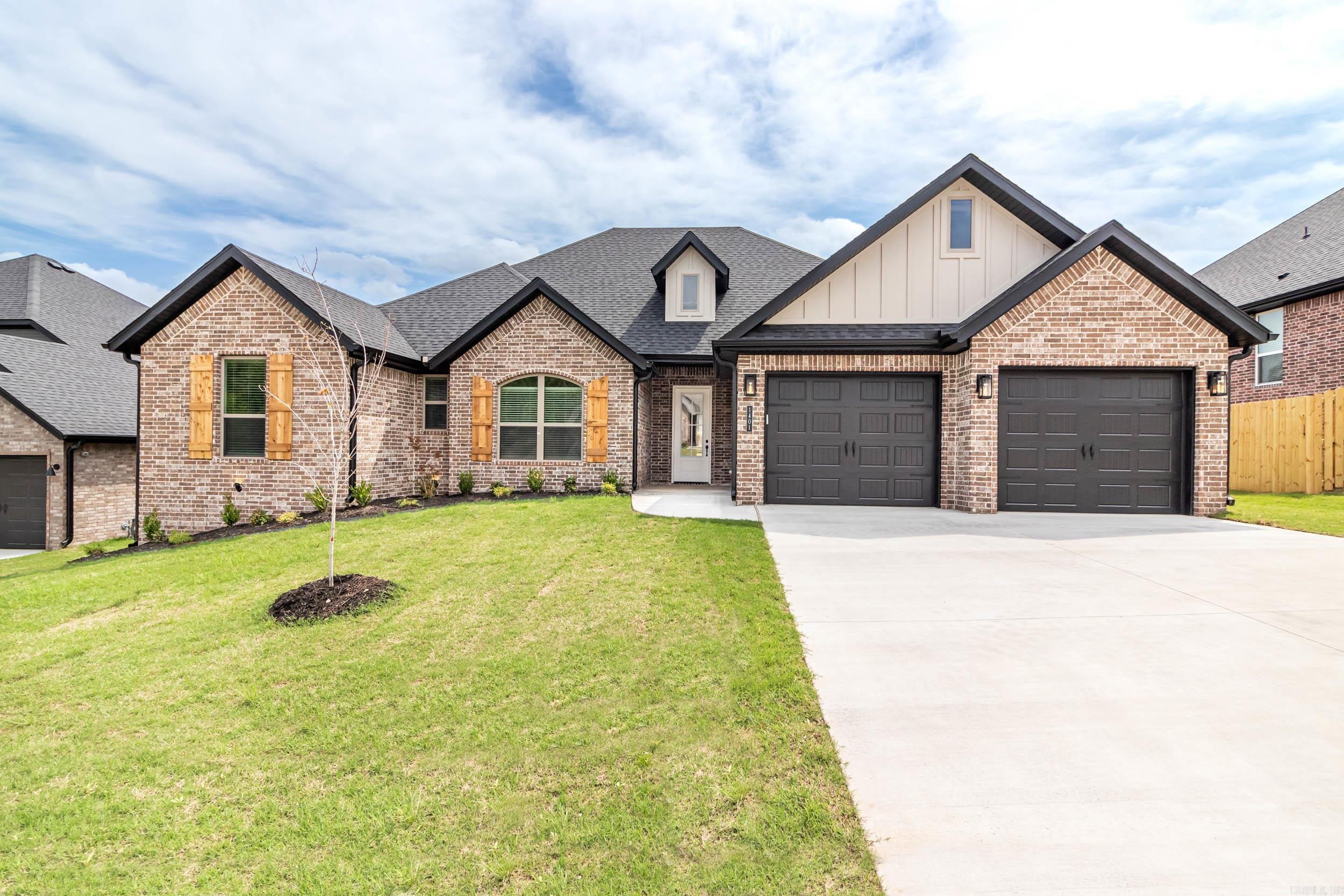 1401  Cittadella  Tontitown, AR