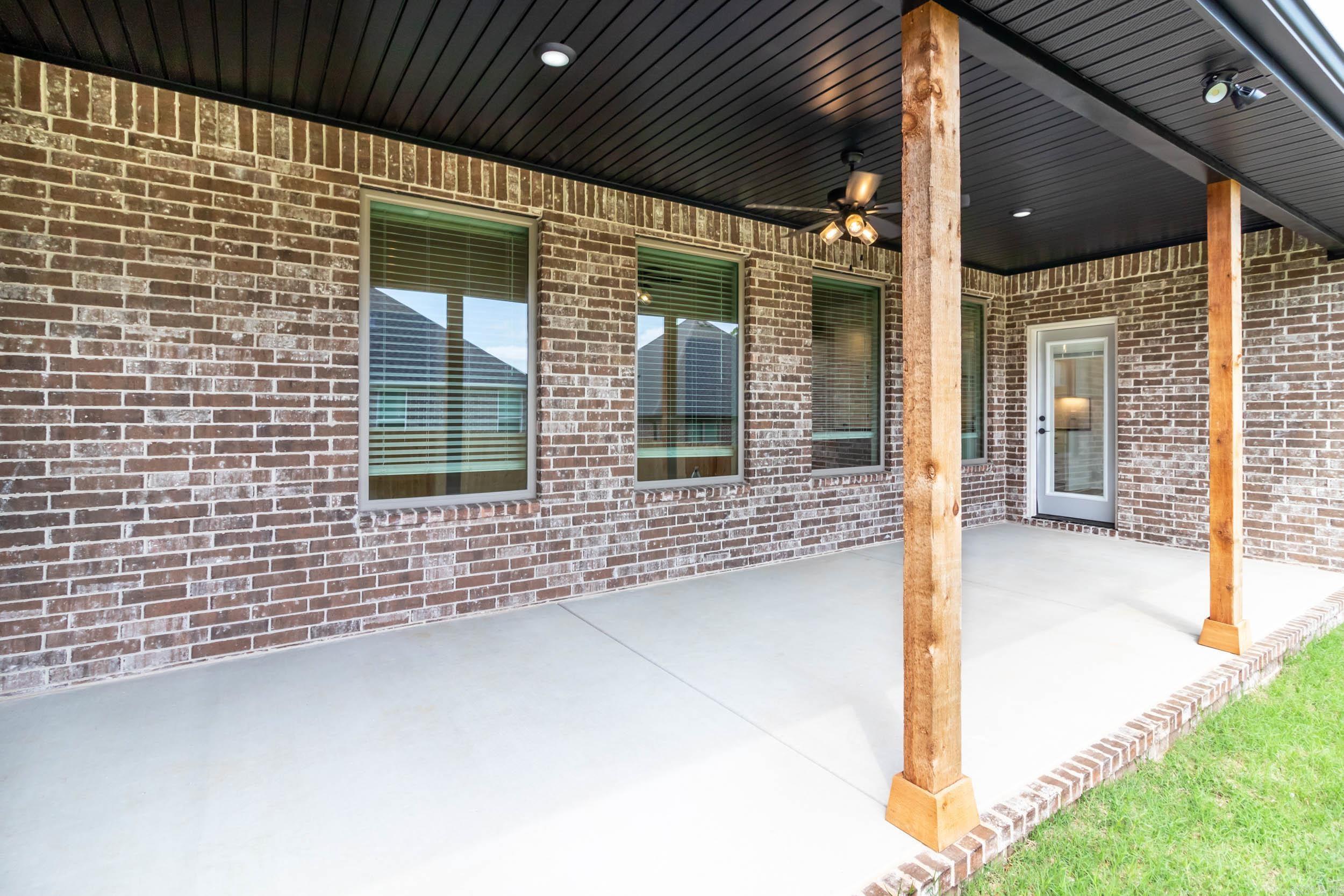 1401  Cittadella  Tontitown, AR