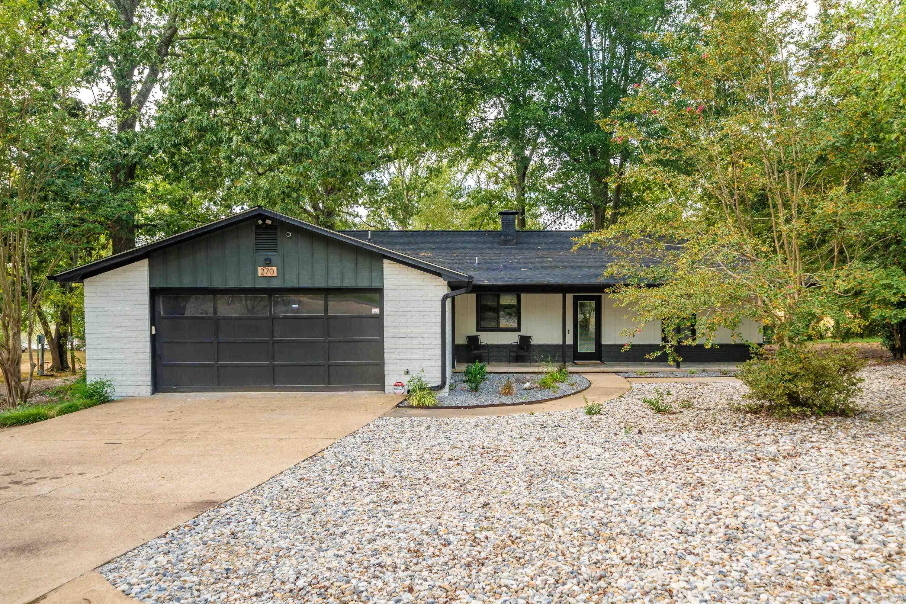 270  Scroggins  Hot Springs, AR