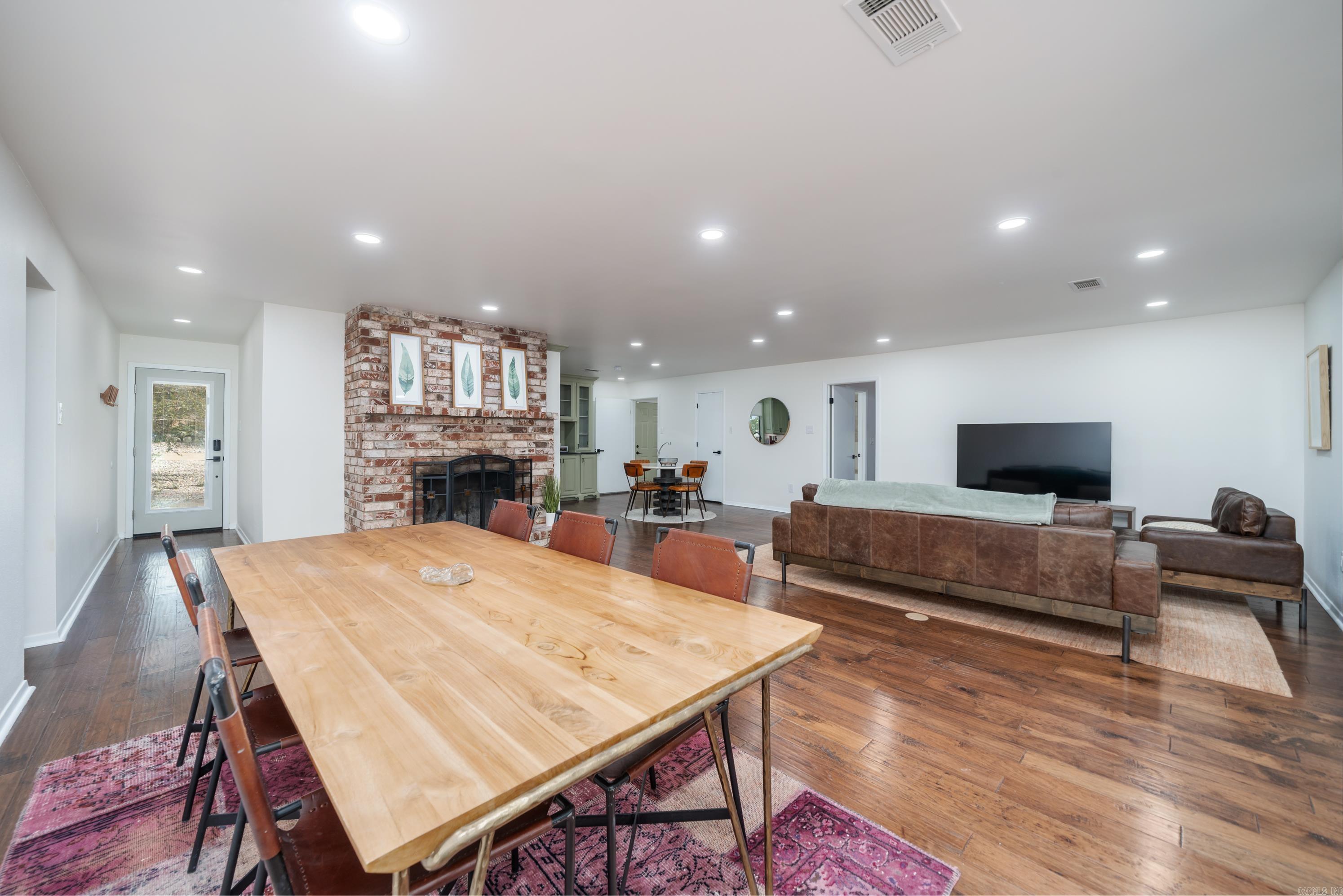 270  Scroggins  Hot Springs, AR