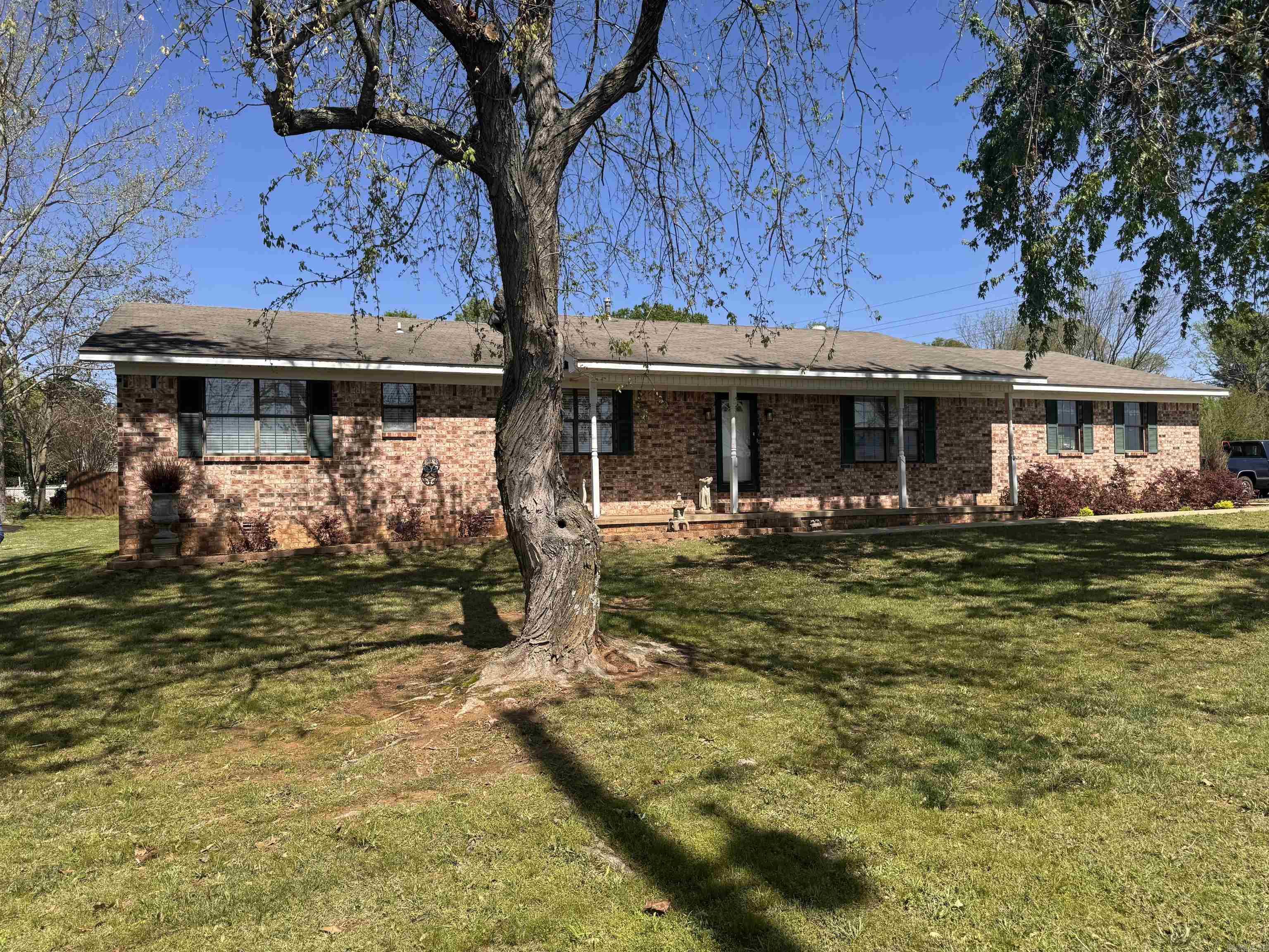 148 Meadow Brook Drive Searcy, AR 72143