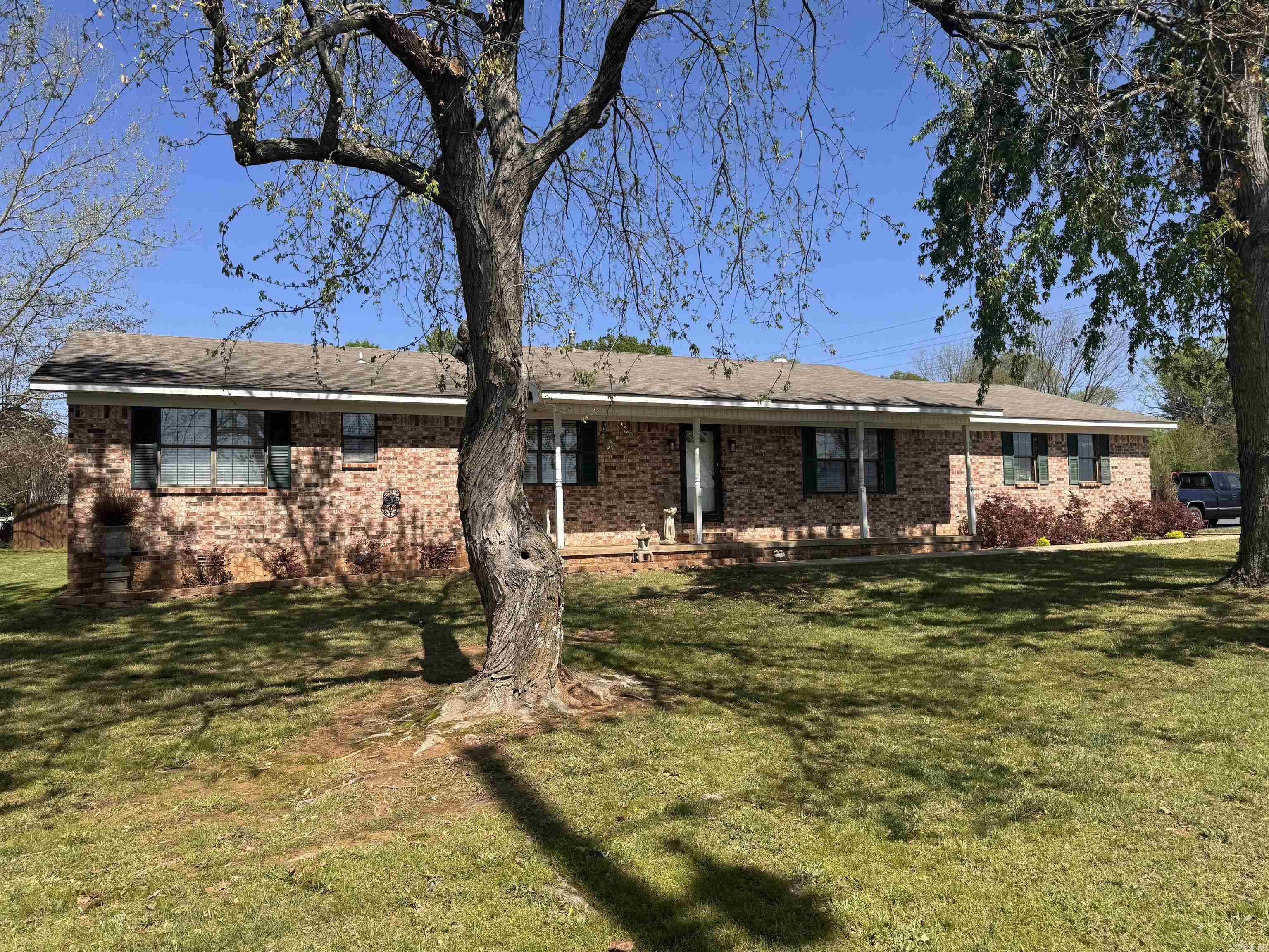 148 Meadow Brook Drive Searcy, AR 72143