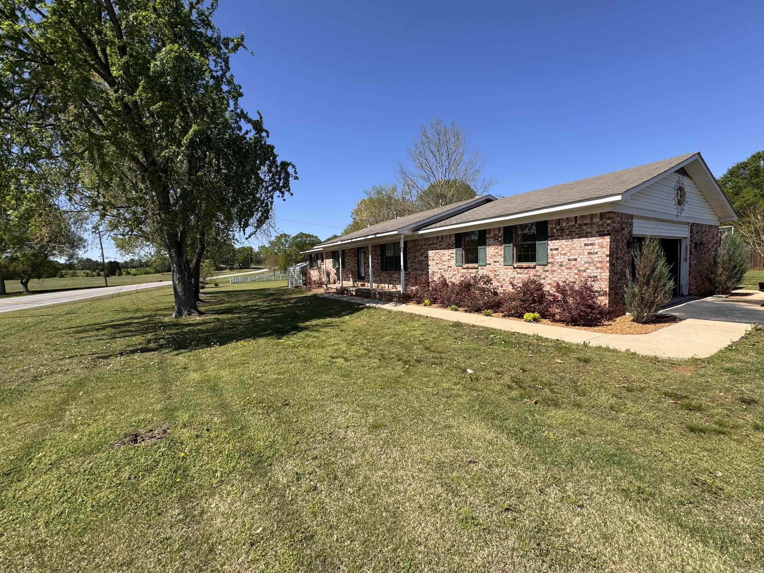 148 Meadow Brook Drive Searcy, AR 72143