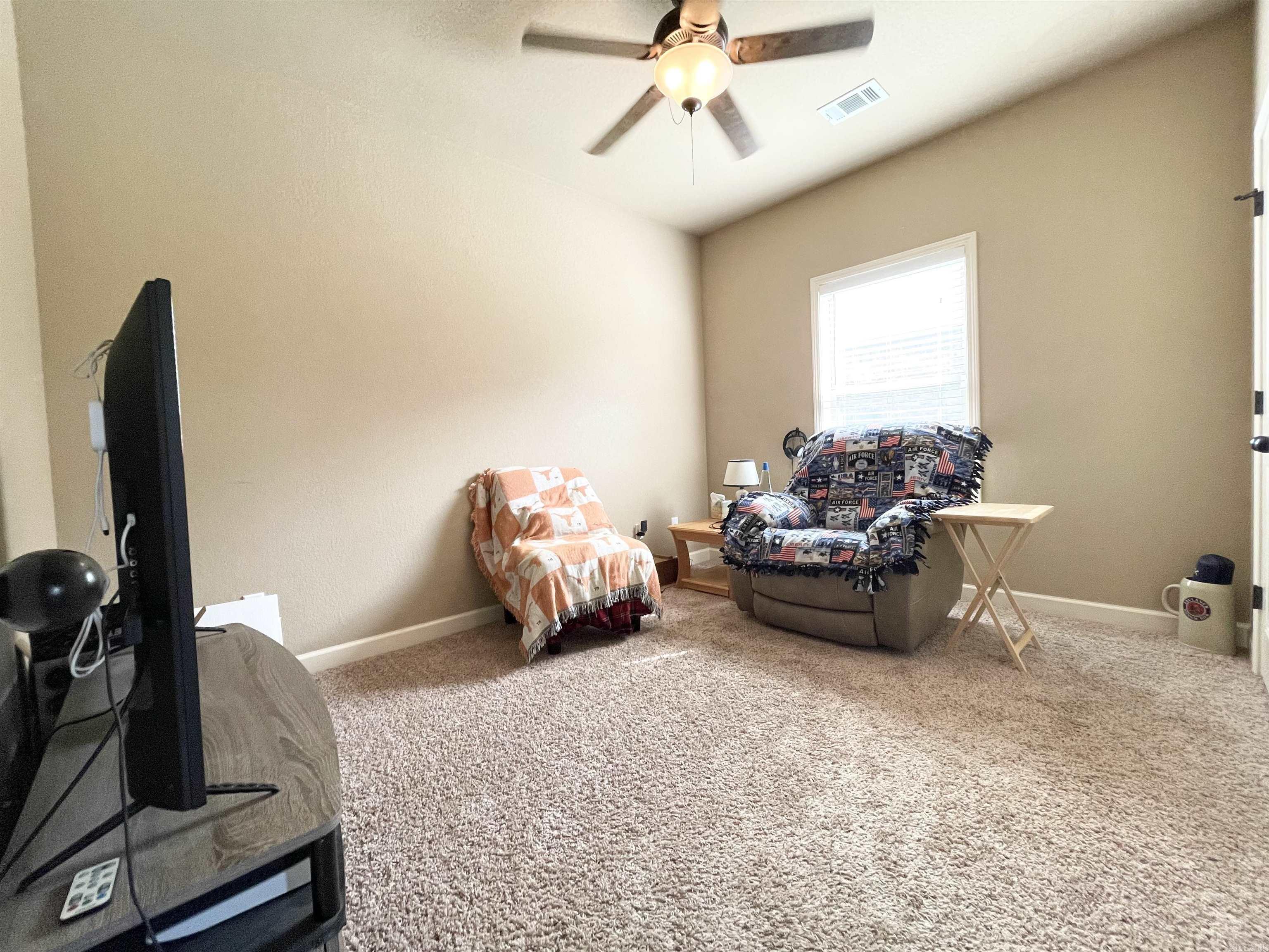 732  Mango  Austin, AR