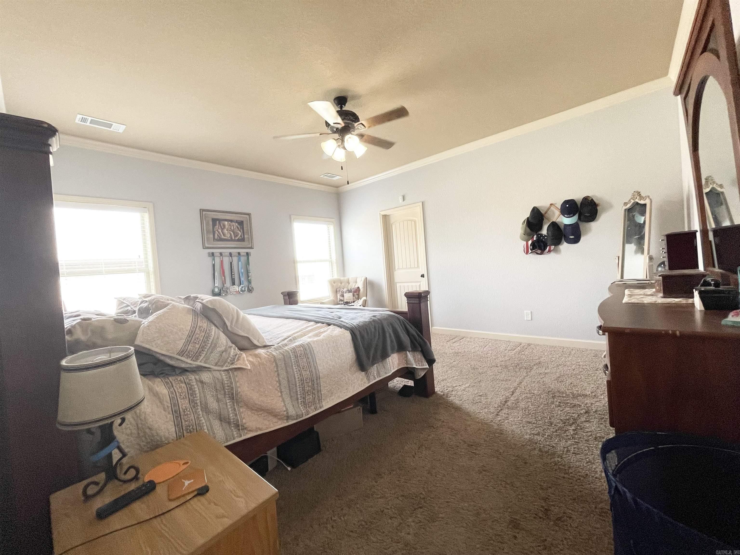 732  Mango  Austin, AR