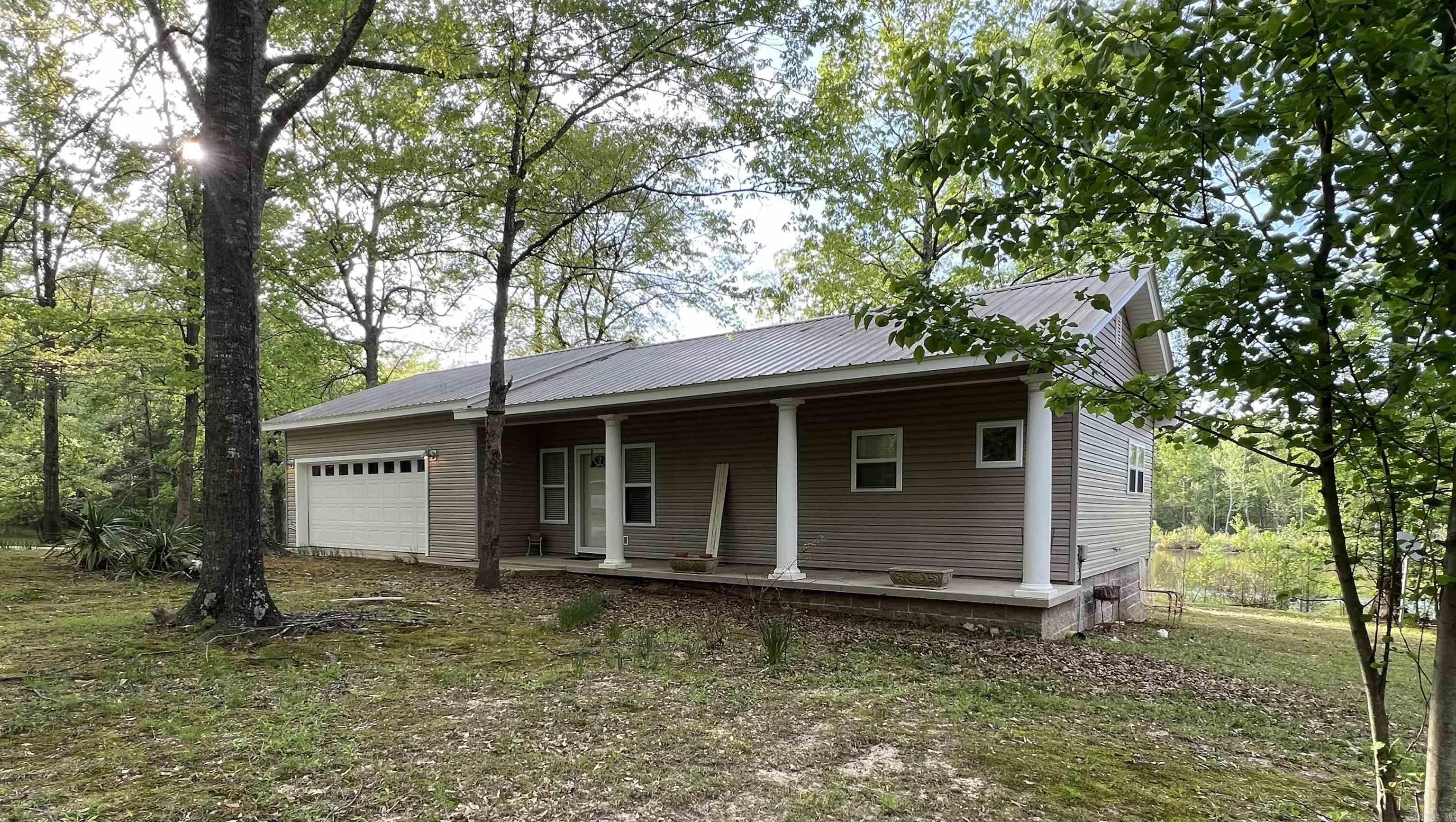 153  Thompson Rd  Arkadelphia, AR