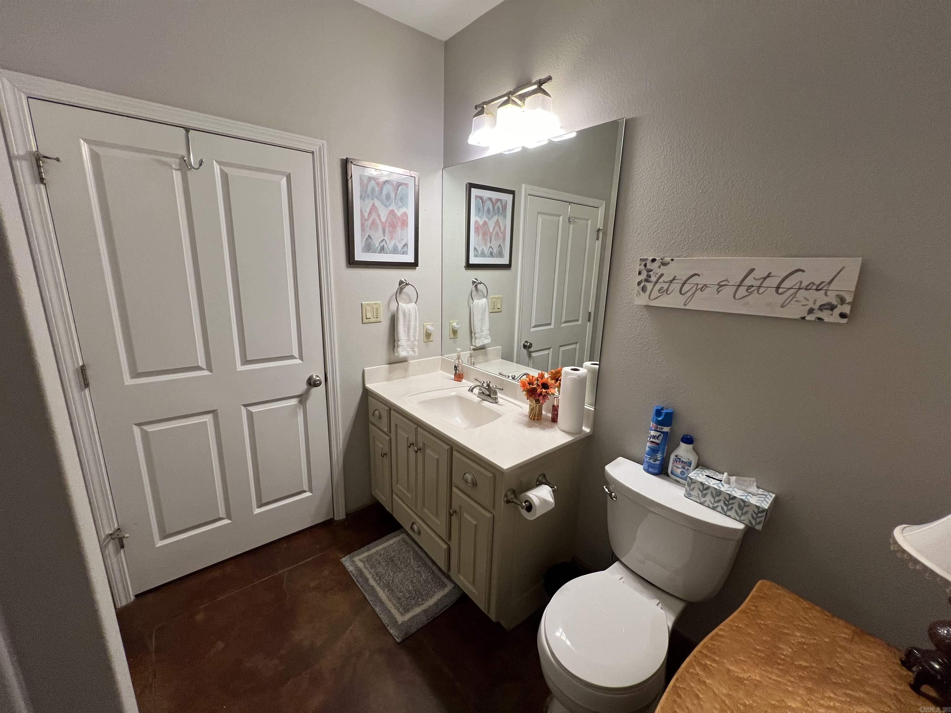 153  Thompson Rd  Arkadelphia, AR